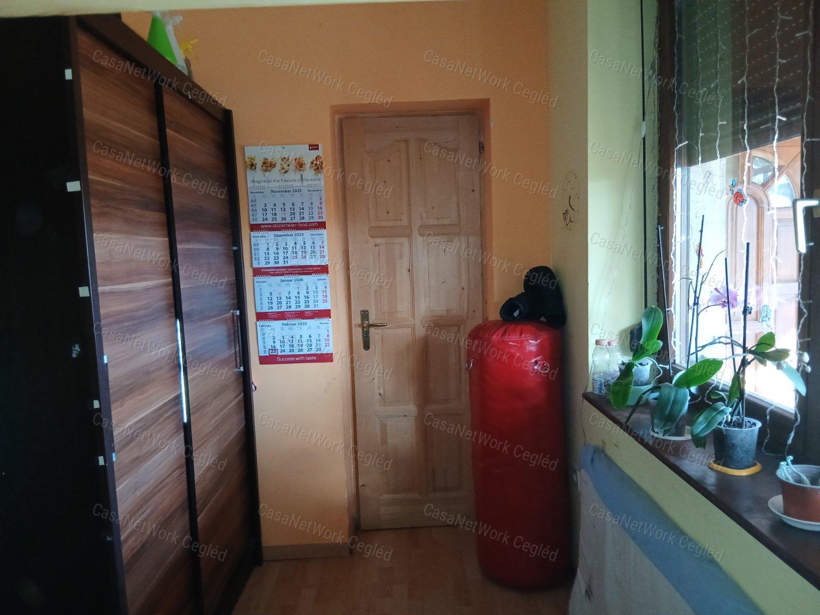 Eladó FARMOS ( Pest megye ) 90 m2 Családi Ház
