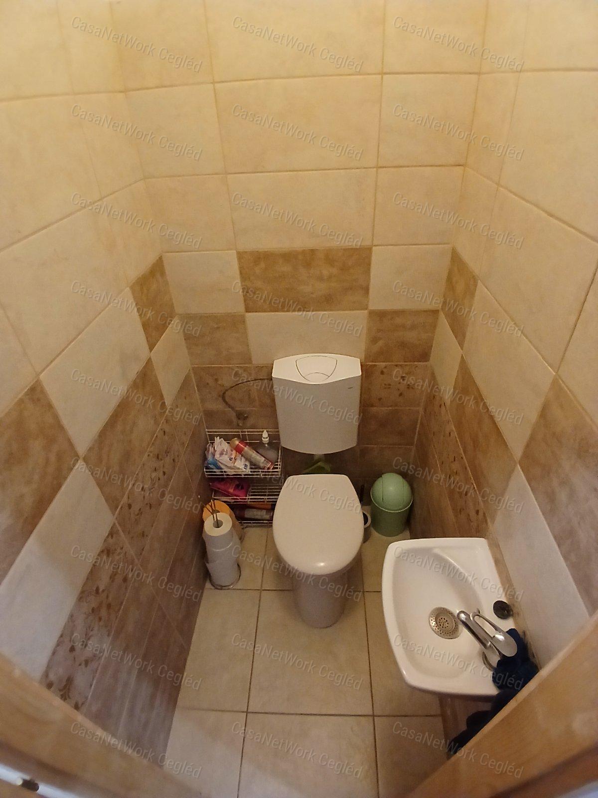 Eladó FARMOS ( Pest megye ) 90 m2 Családi Ház