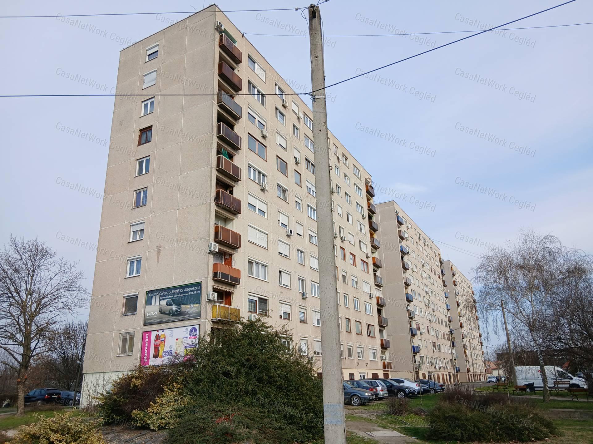 Eladó Ceglédi 55 m2 Panel Lakás.