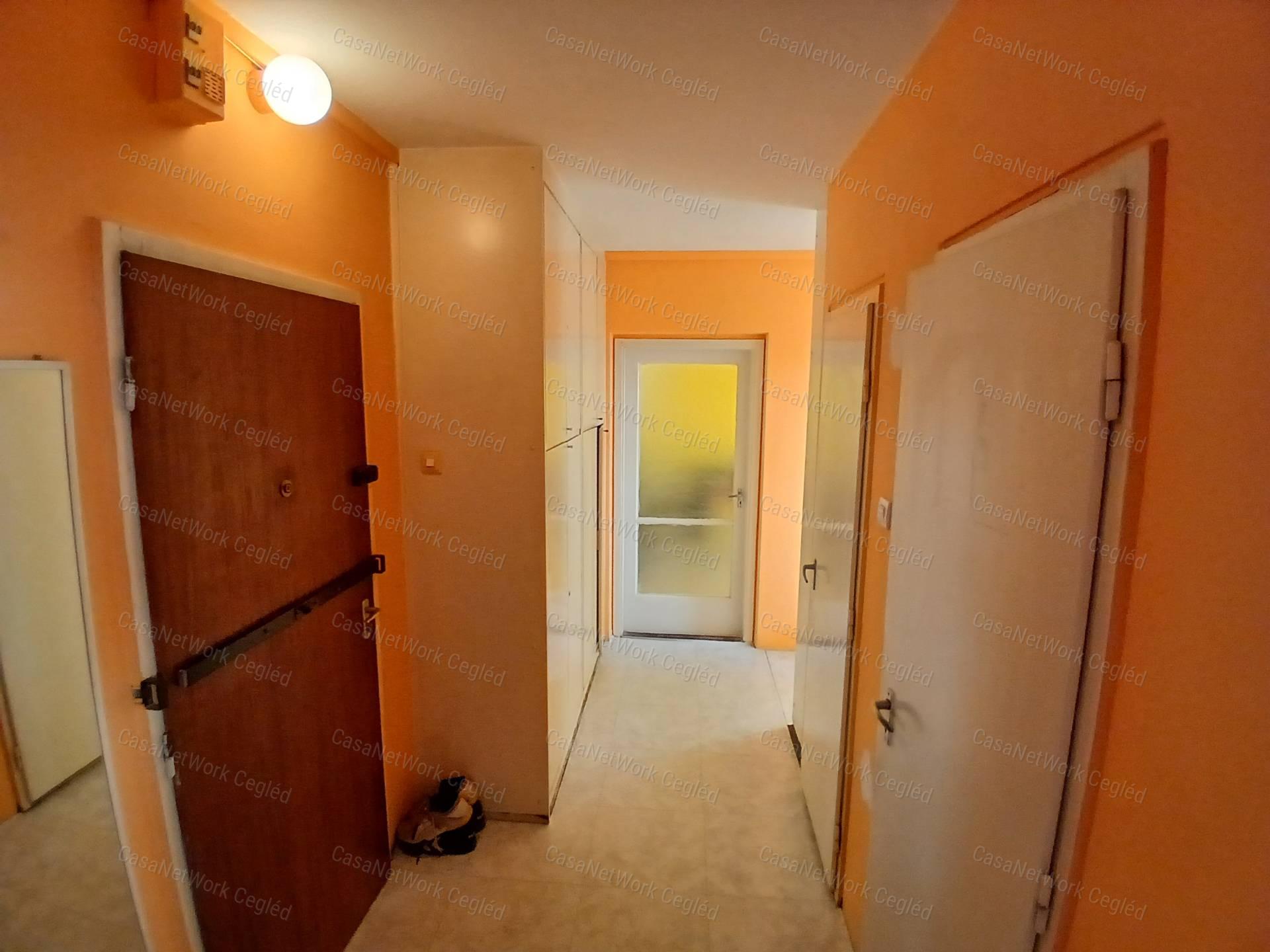 Eladó Ceglédi 55 m2 Panel Lakás.
