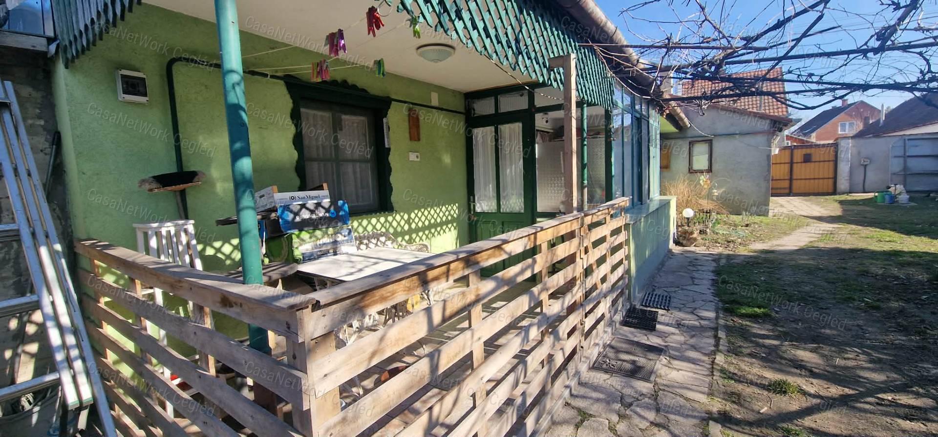 Eladó házrész Cegléden, Bajcsy-Zsilinszky út közelében