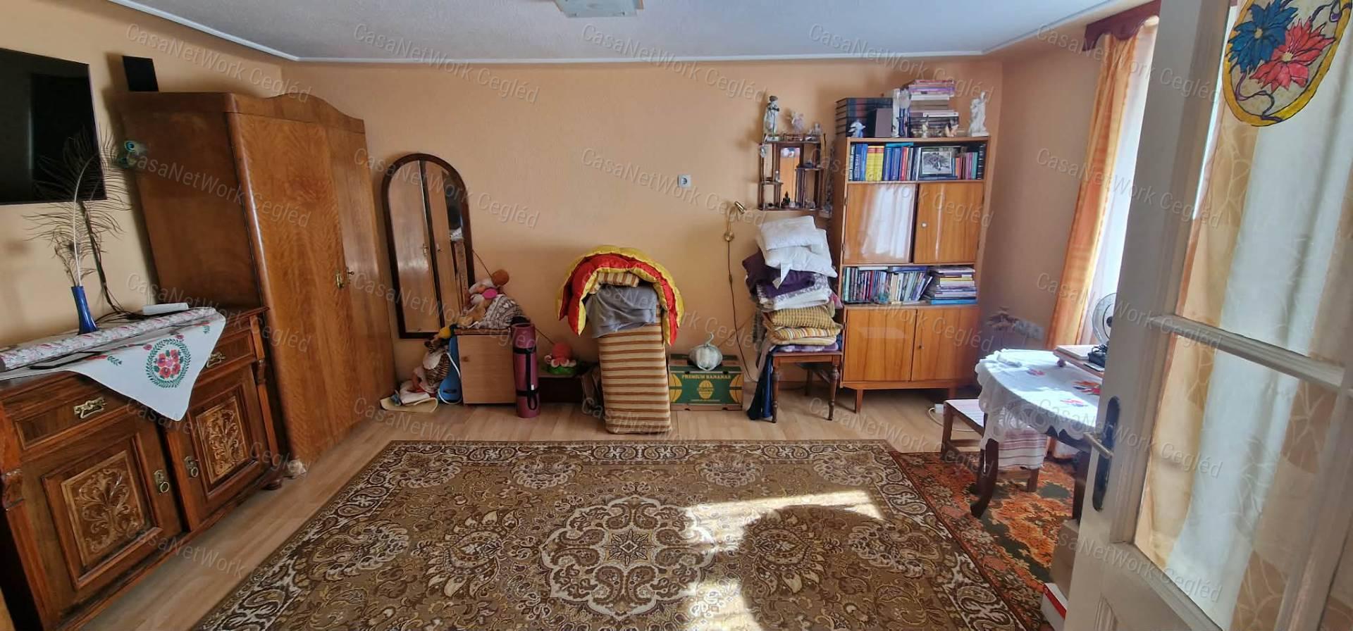 Eladó házrész Cegléden, Bajcsy-Zsilinszky út közelében