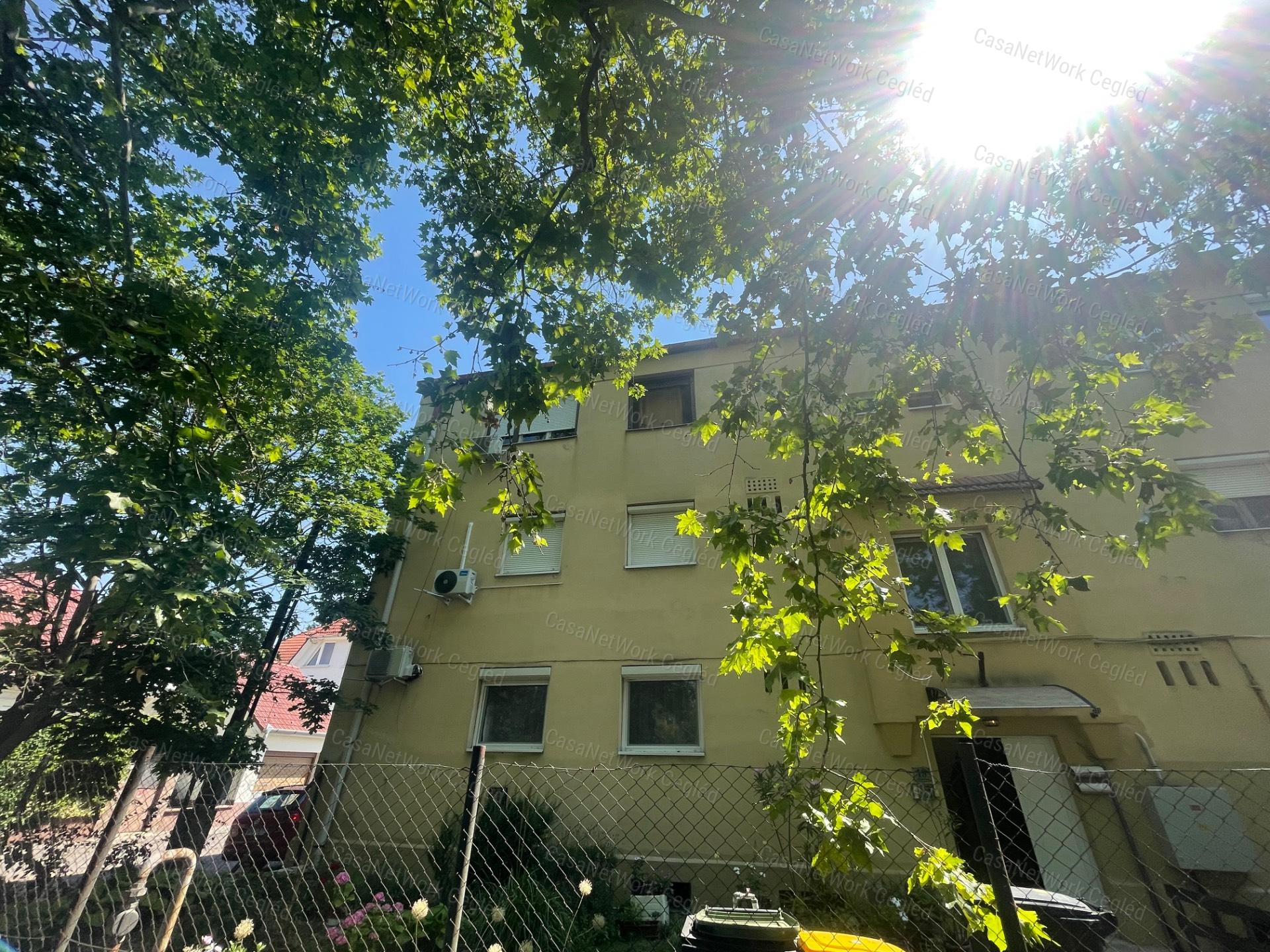 Jó állapotú társasházi lakás a Városmajor úton!