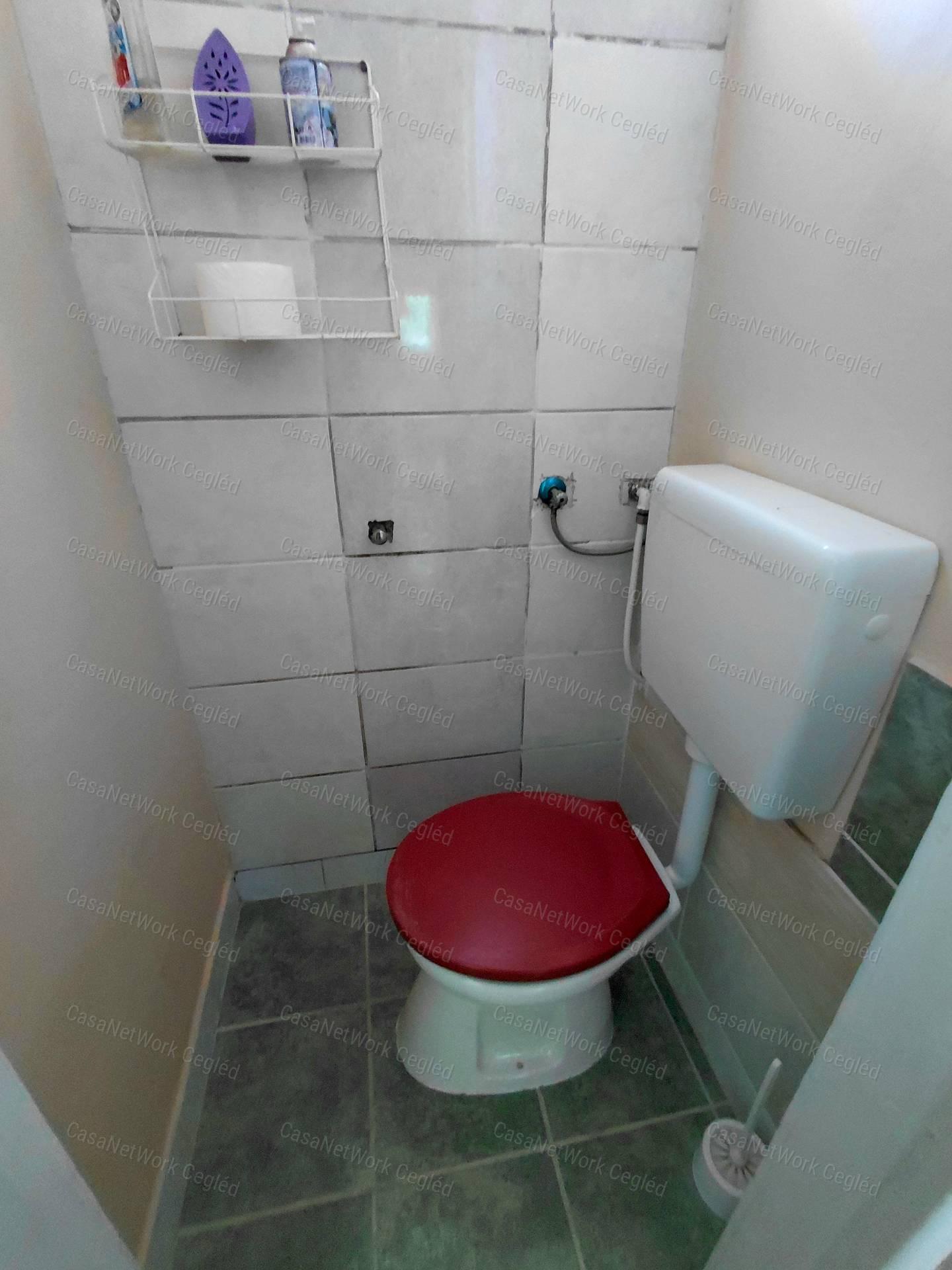 Eladó Családi ház Nyársapáton