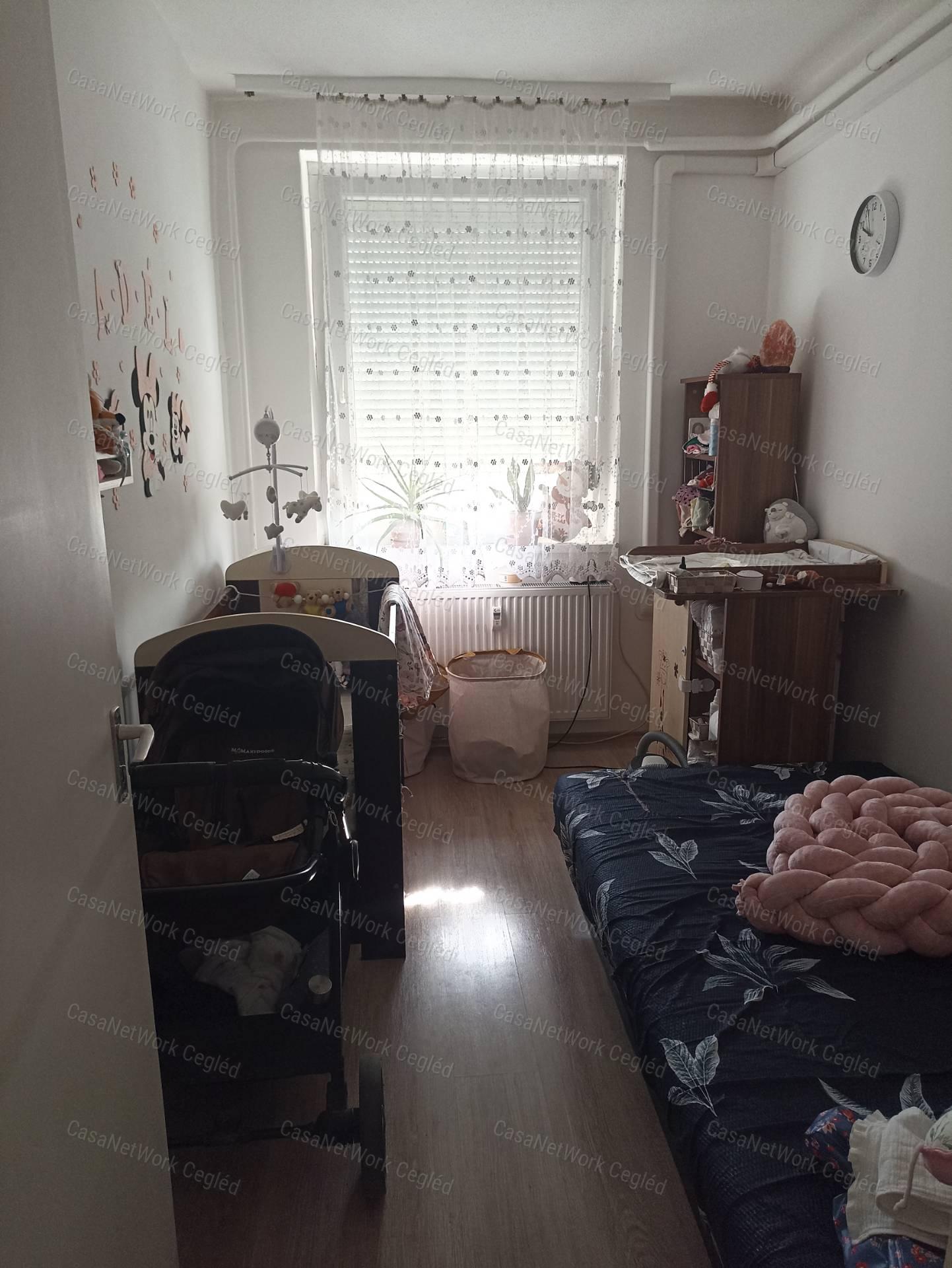 Eladó BP XIX- Ker Kazinczy utcában 59 m2 Panel Lakás.