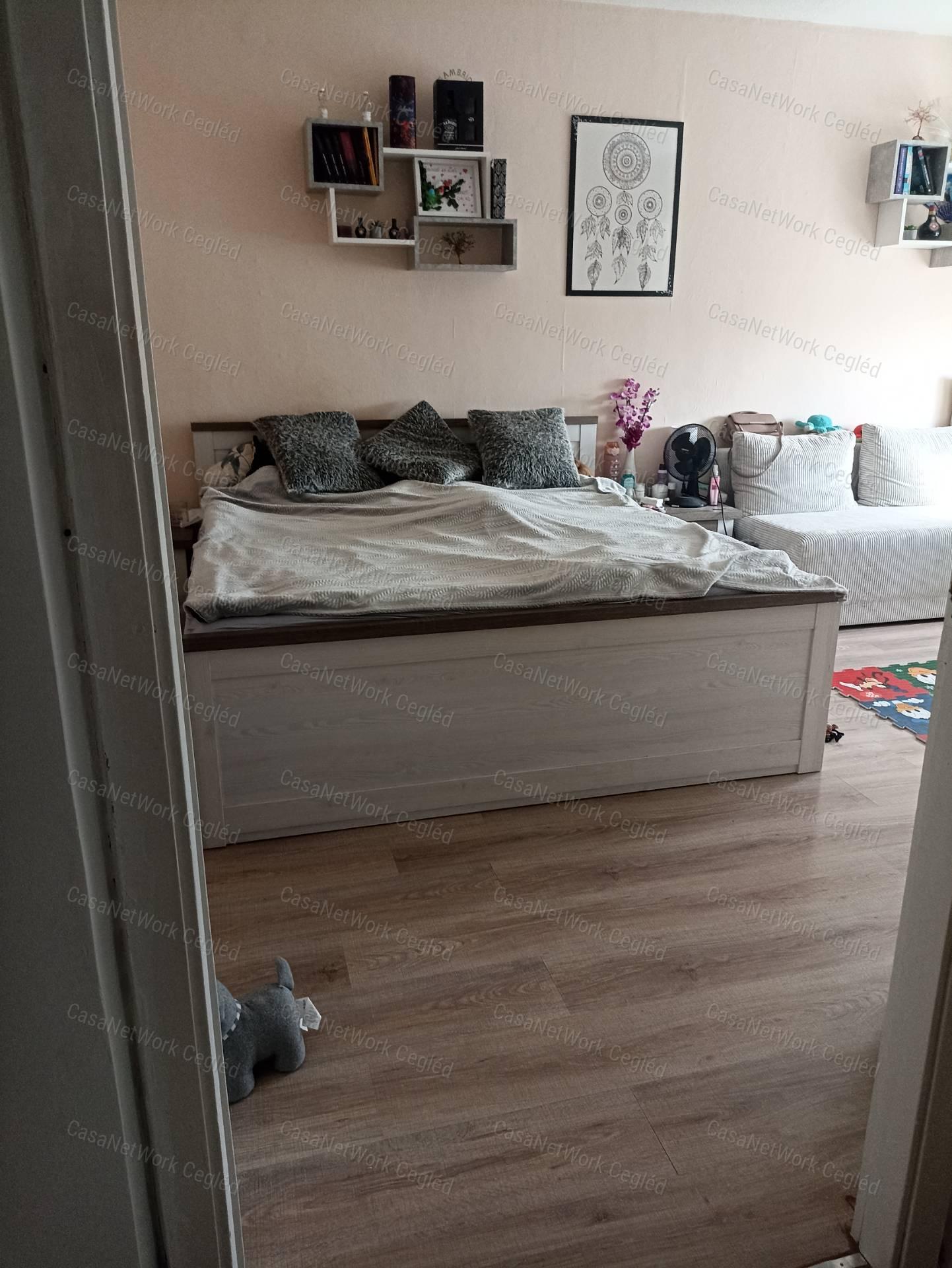 Eladó BP XIX- Ker Kazinczy utcában 59 m2 Panel Lakás.