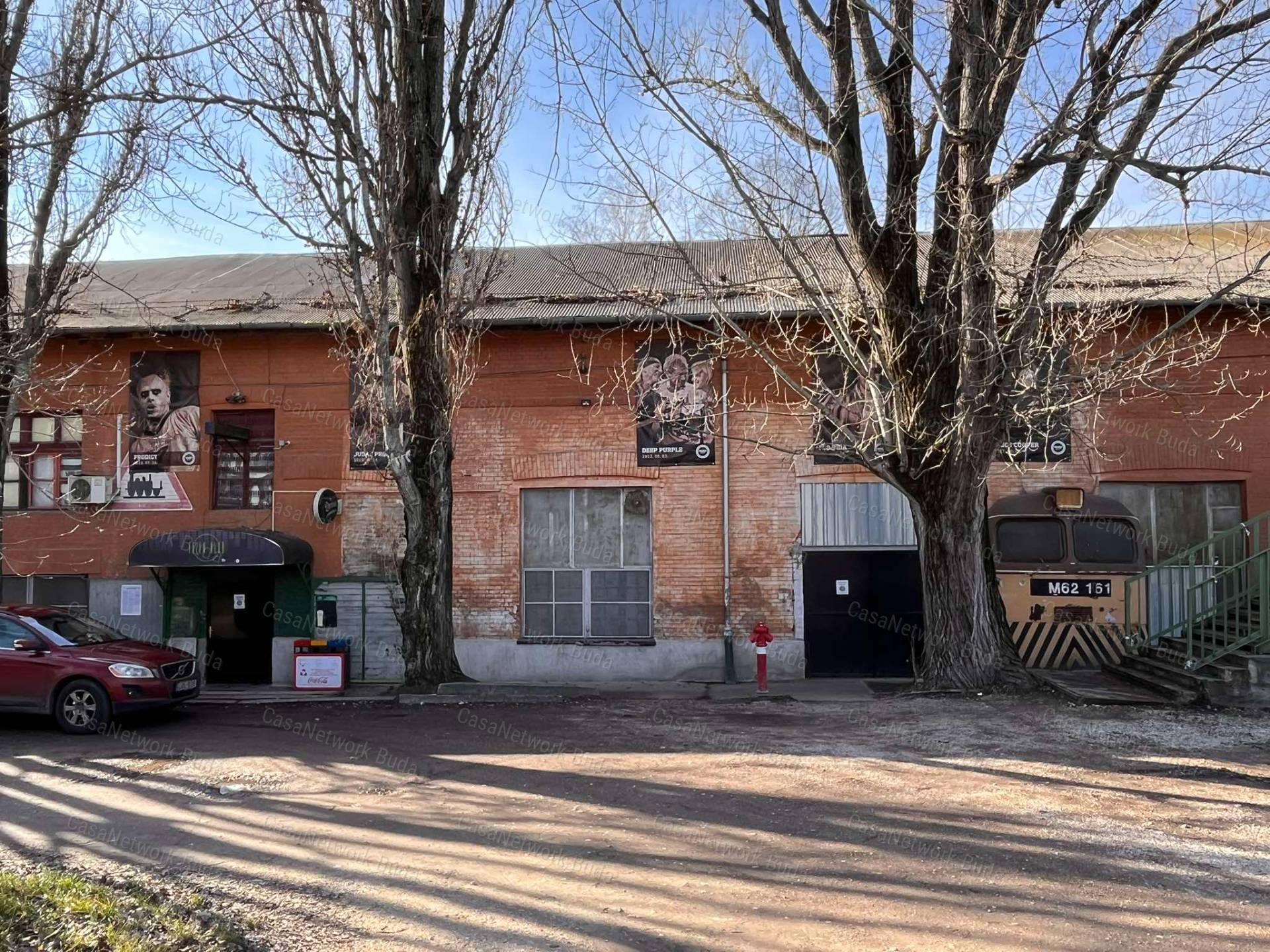 Eladó szórakozóhely, vendéglátó ipari egység - Székesfehérváron!
