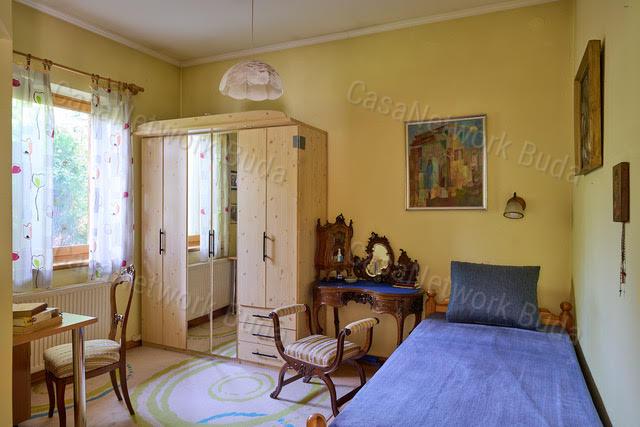 Elegáns családi ház , nagy ősfás kerttel - Szombathely