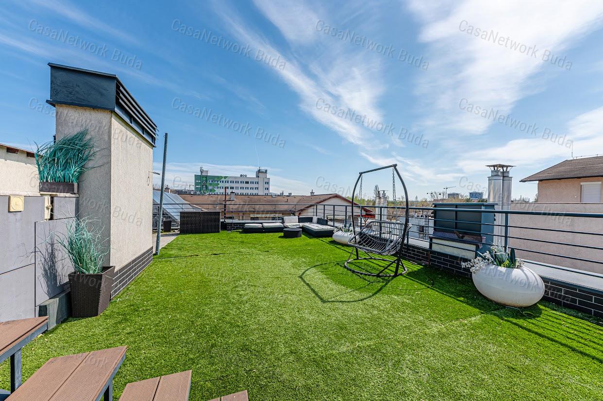 Eladó penthouse lakás - Budapest XI. kerület!