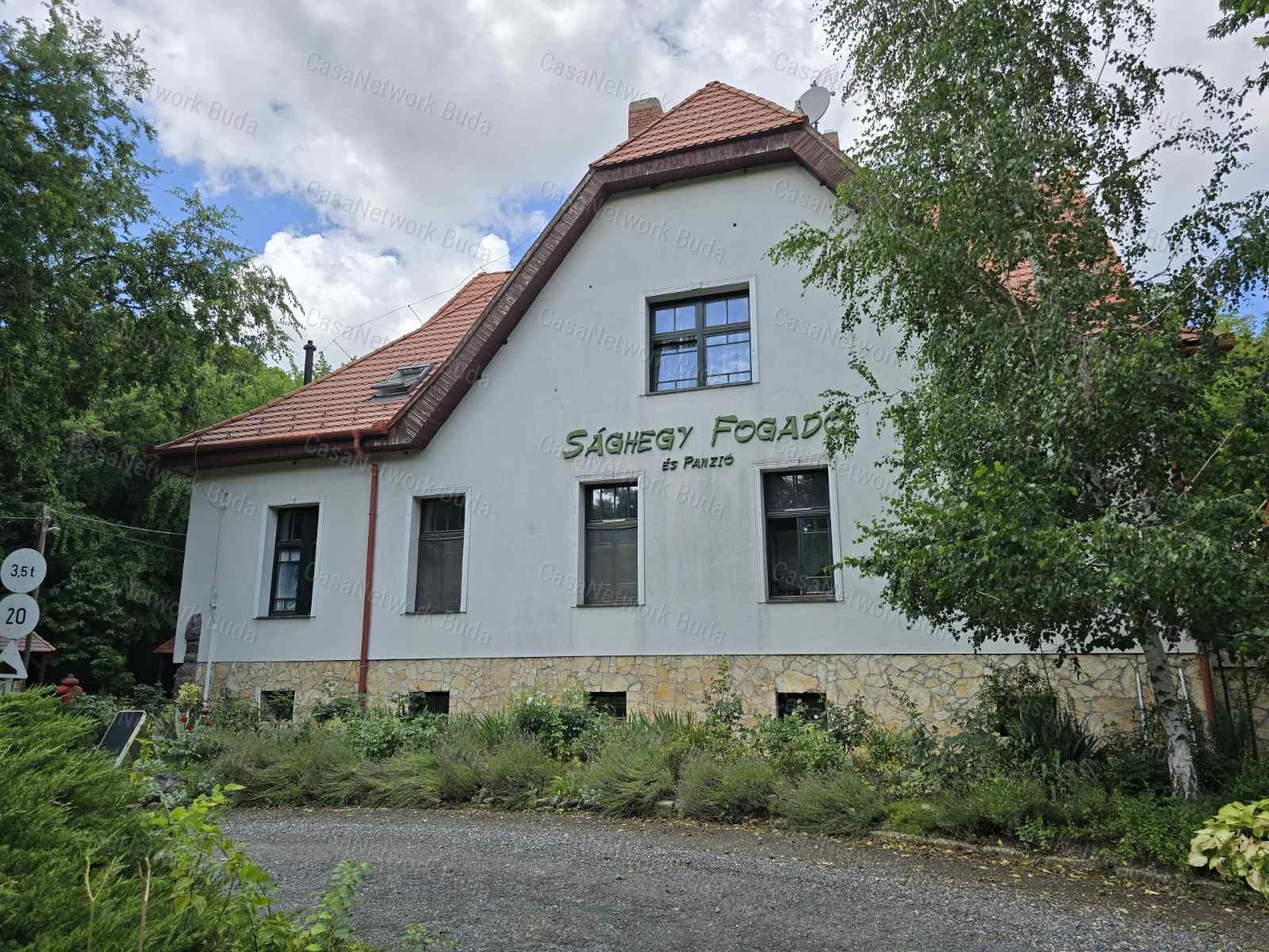 Eladó panzió Celldömölk, Sághegyen!