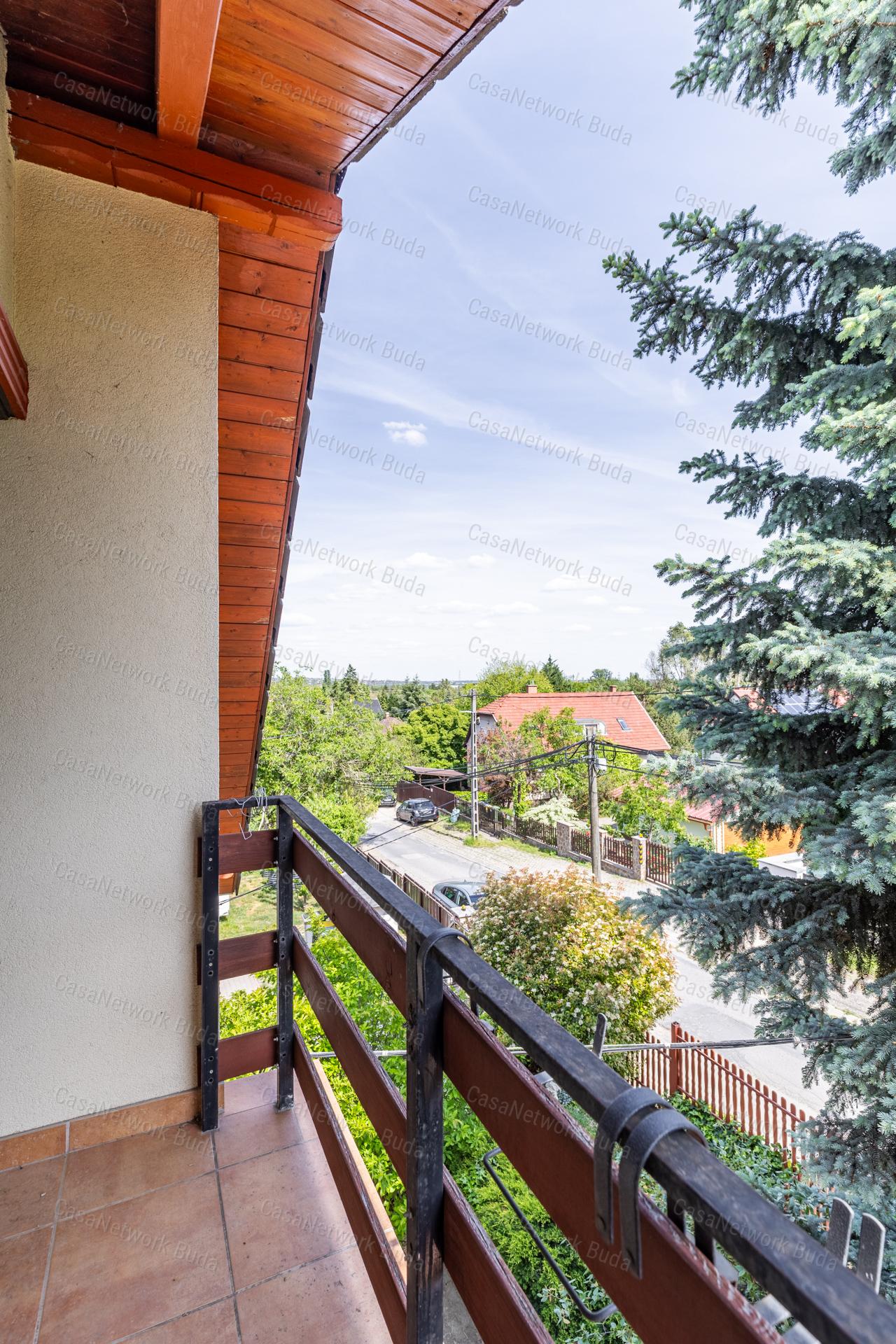 Kiadó 200 m2-es családi ház Érdligeten!
