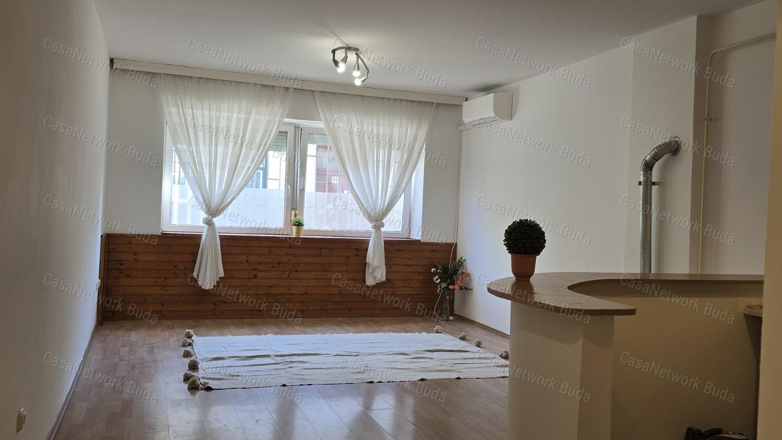 Budapest, XV.kerületben, 44 m2-es földszinti lakás eladó!