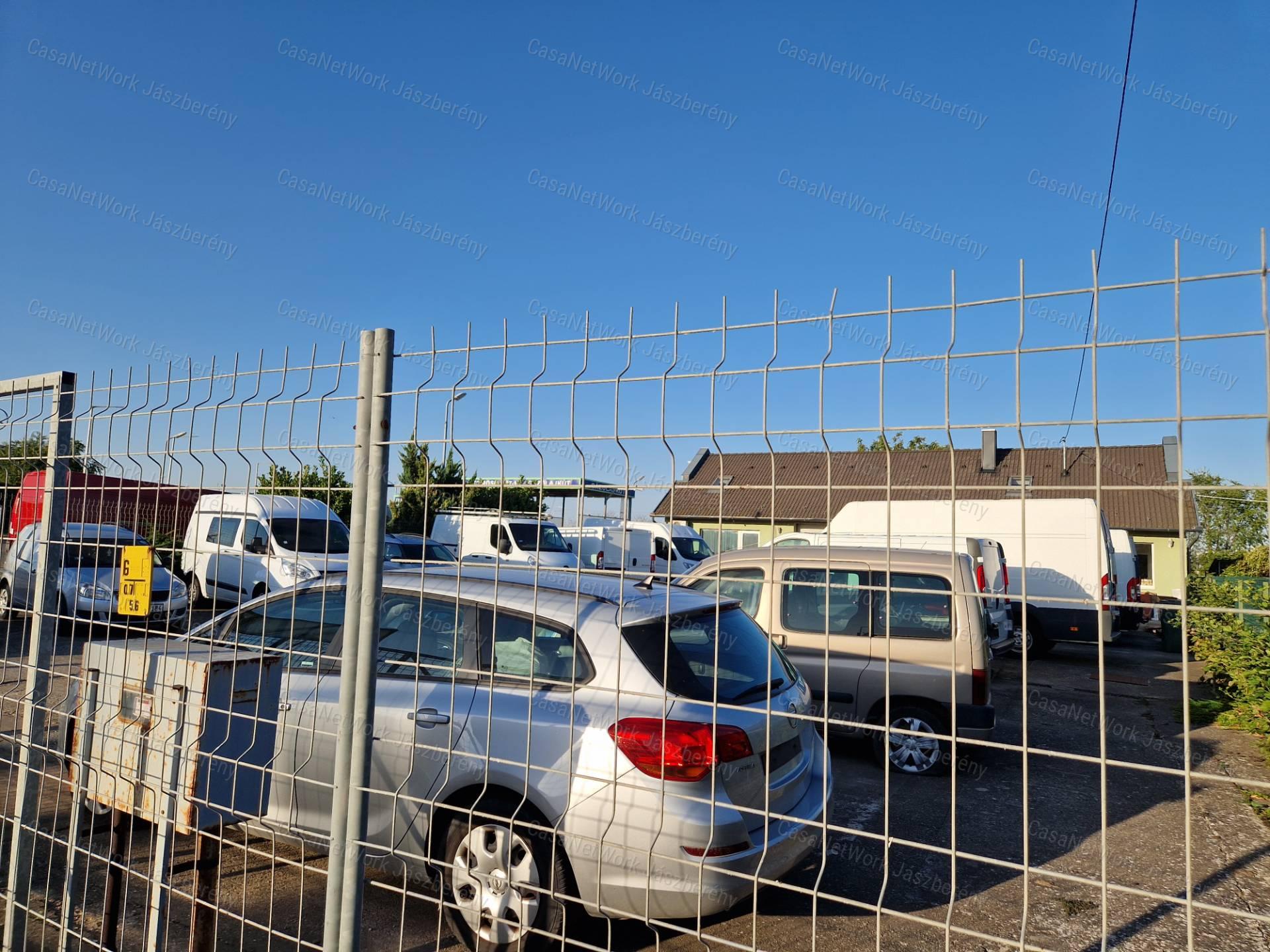 Komplex gépjármű telephely - autómosó eladó Jászberényben.