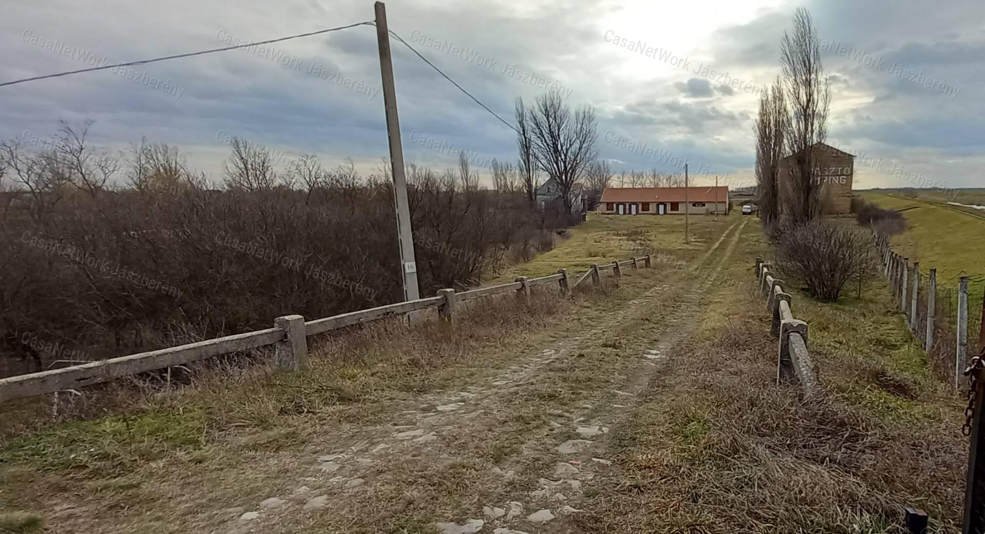 Eladó Tarnaörsön 97216 nm-es birtok, óriási ajánlat, akár részletre is