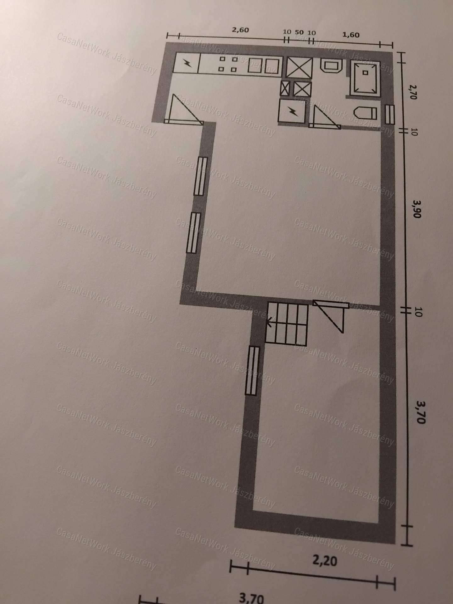 Jászberényben két különálló ház egy telken eladó!