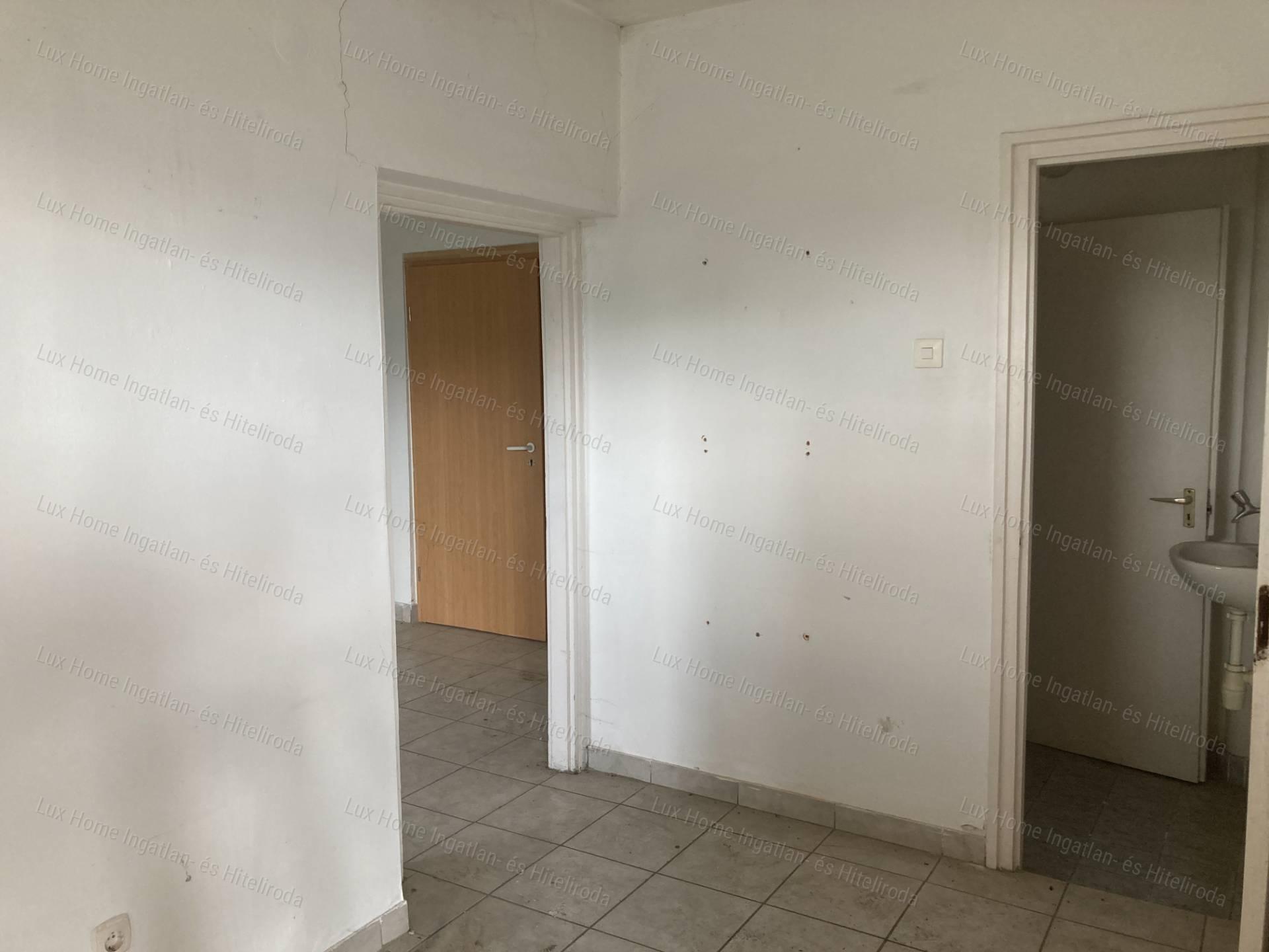 Kiadó raktárépület Tatabányán!-kizárólag Nálunk!