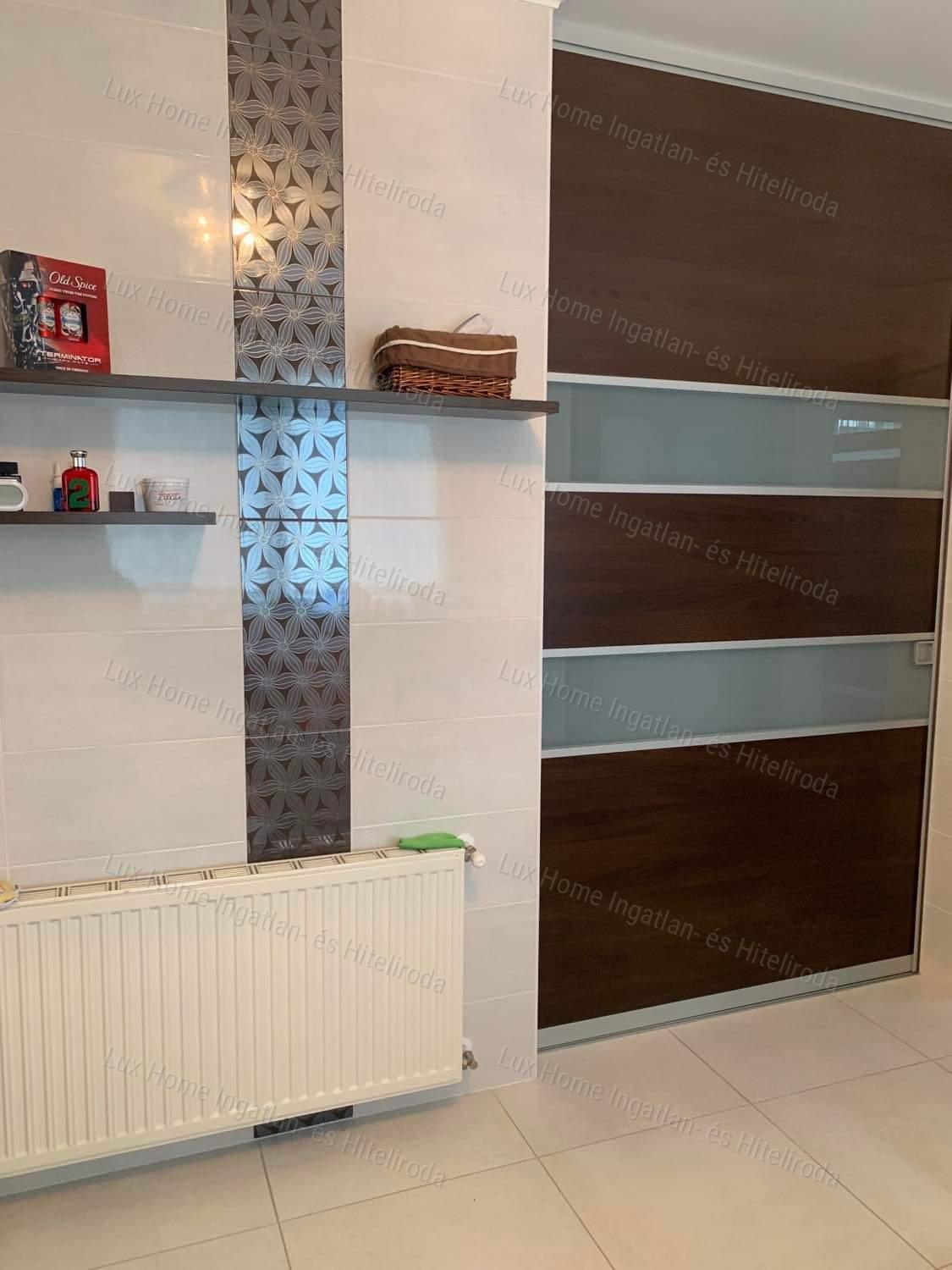 ELADÓ LUXUS családi ház Tatabányán, akár 3 generációnak!