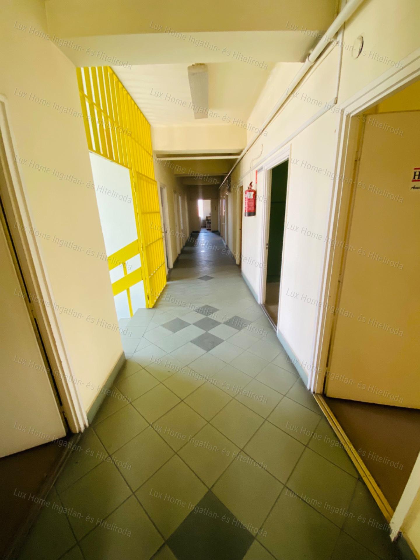 Eladó ipari létesítmény KOMÁROMBAN, a városközpontban!