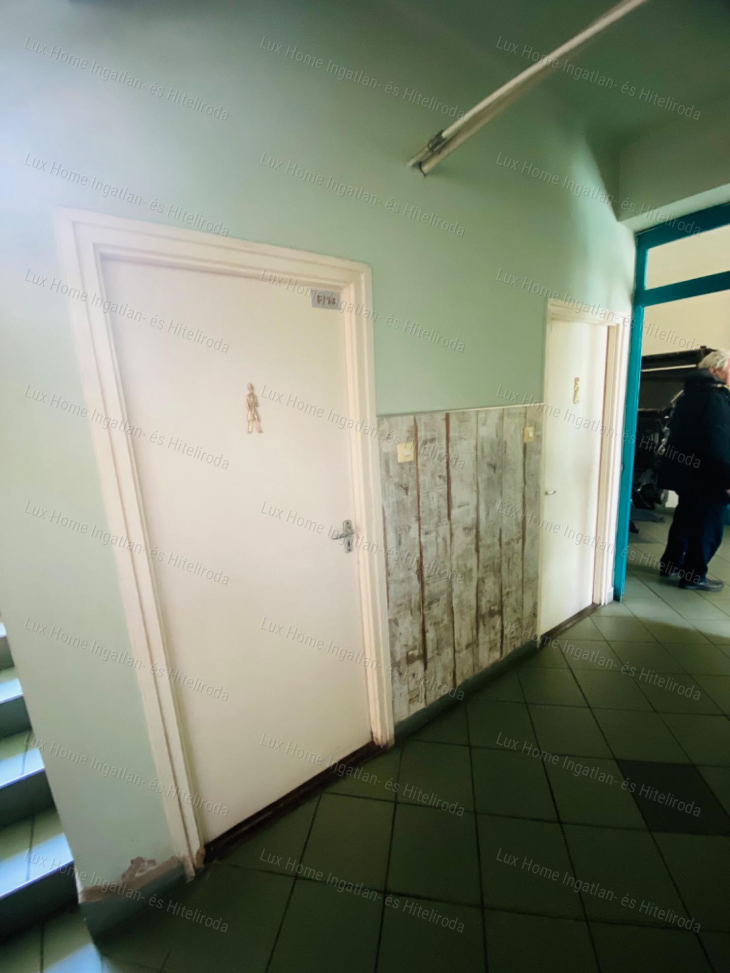 Eladó ipari létesítmény KOMÁROMBAN, a városközpontban!