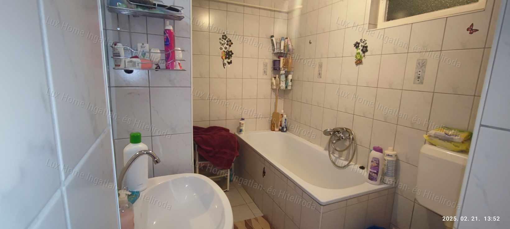 Egy ingatlan, két lakás, megosztható telek – a lehetőség a Tiéd!