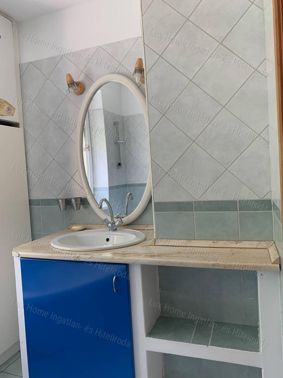 Kertkapcsolatos lakás Úny