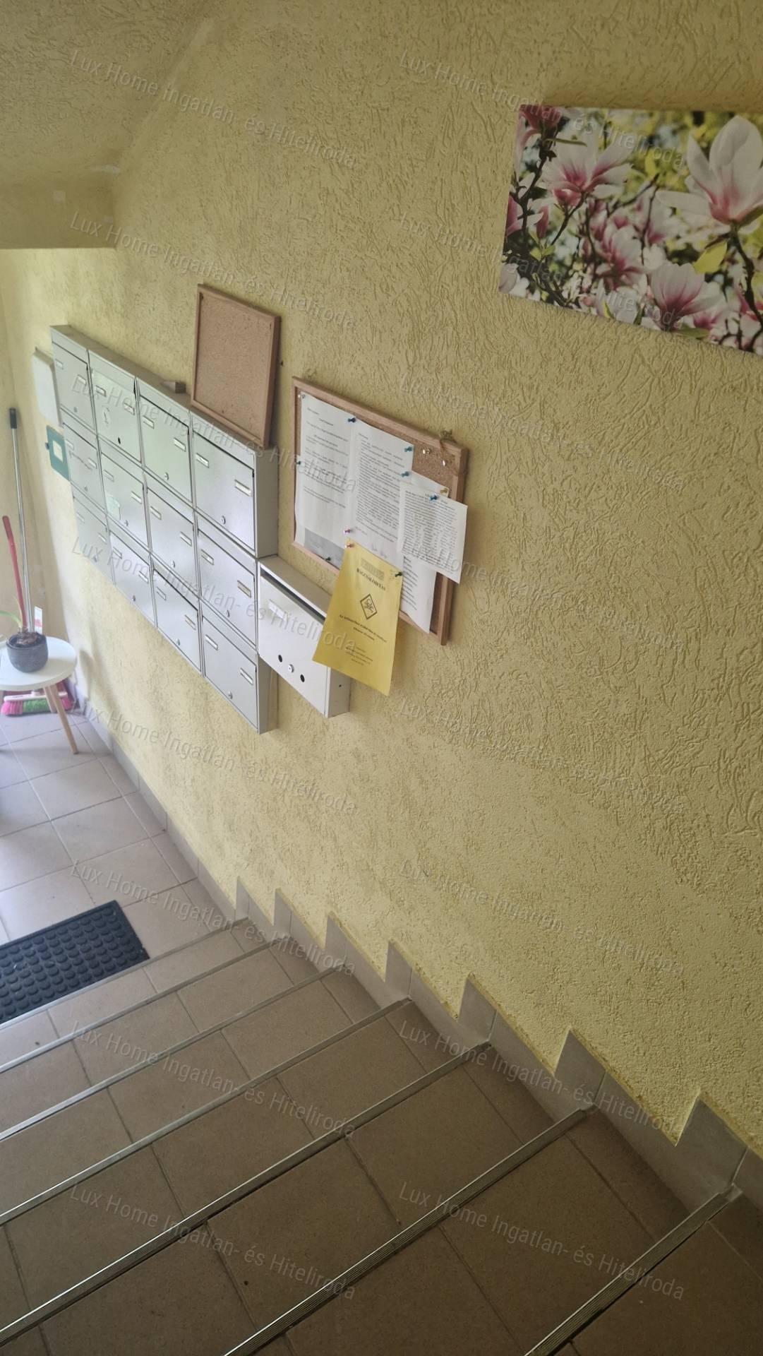 Kertkapcsolatos lakás Úny