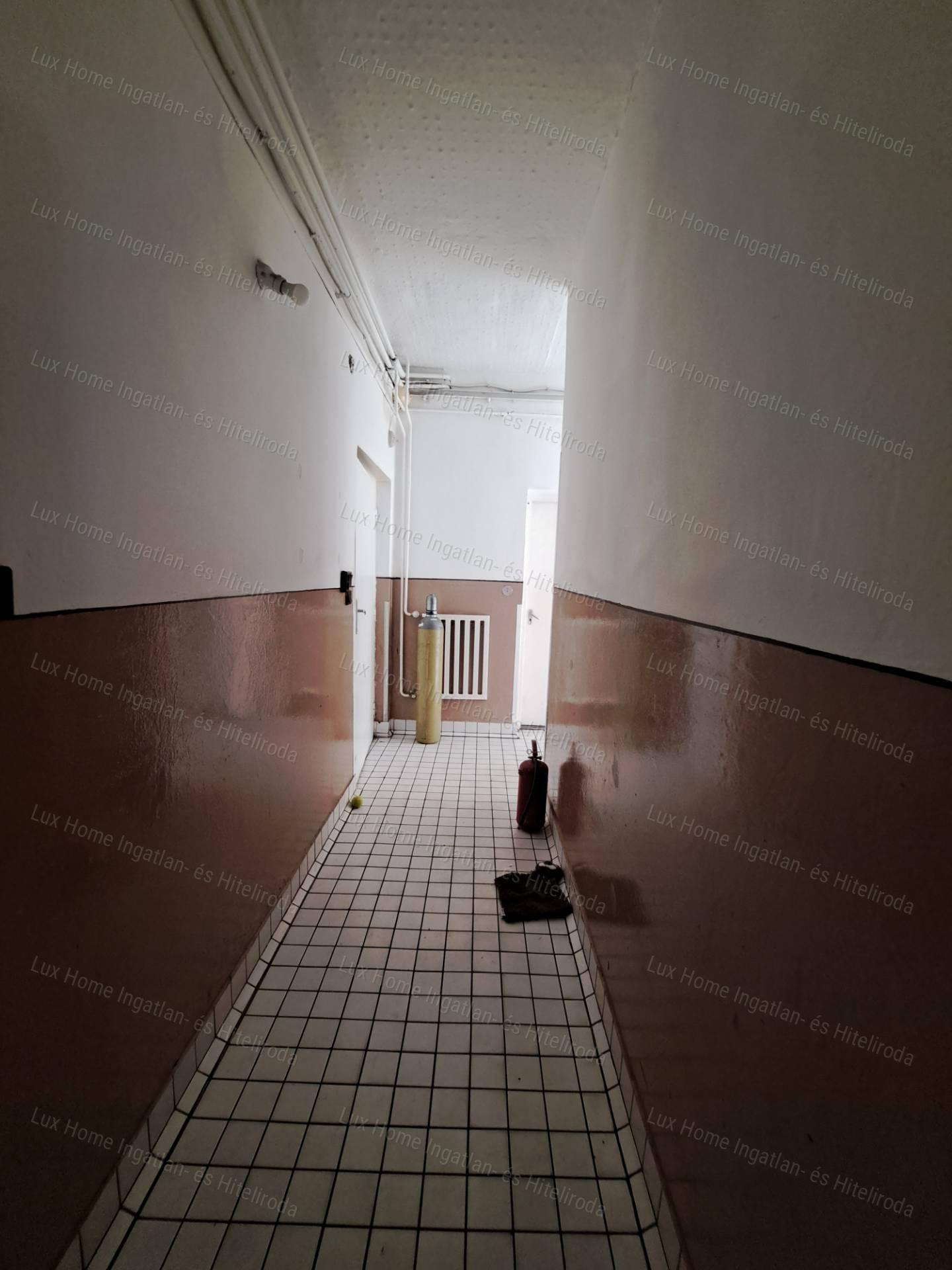 Befektetők figyelem! Több lakás kialakítására alkalmas ingatlan eladó!