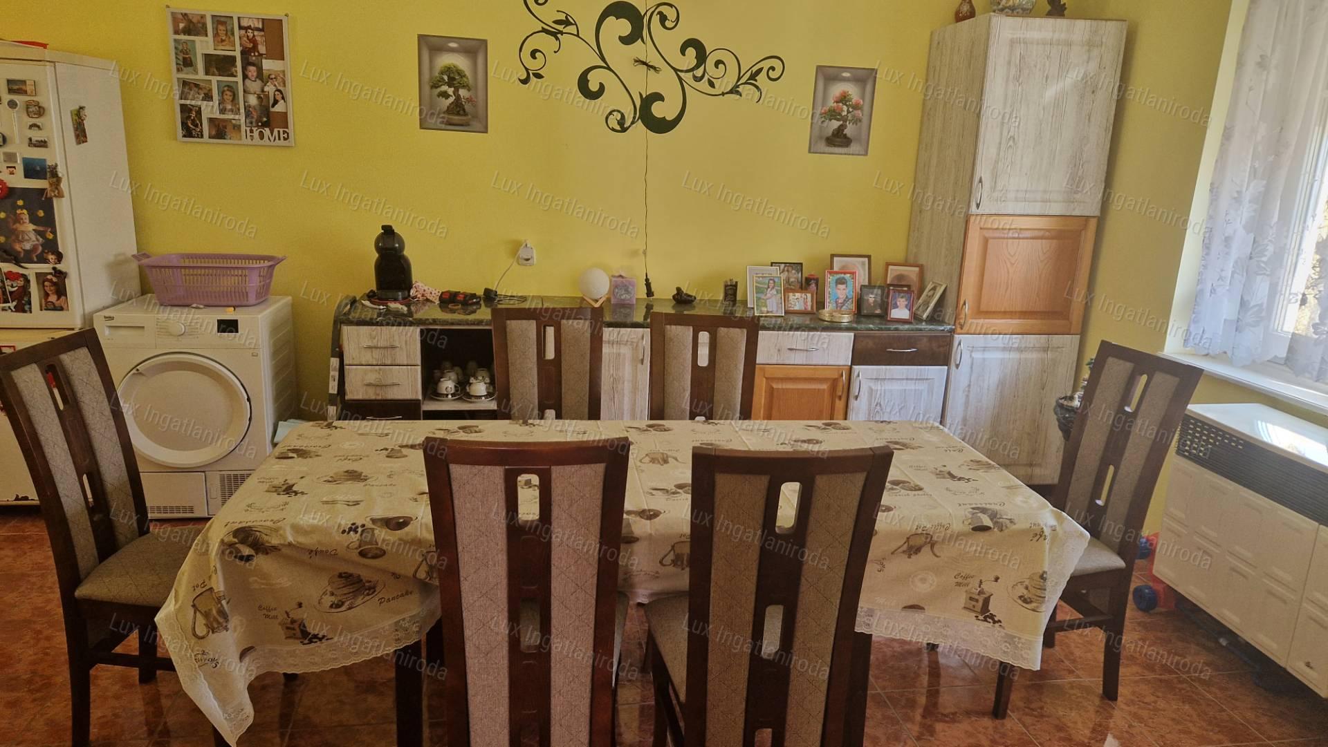 Eladó ház Csolnok szívében!