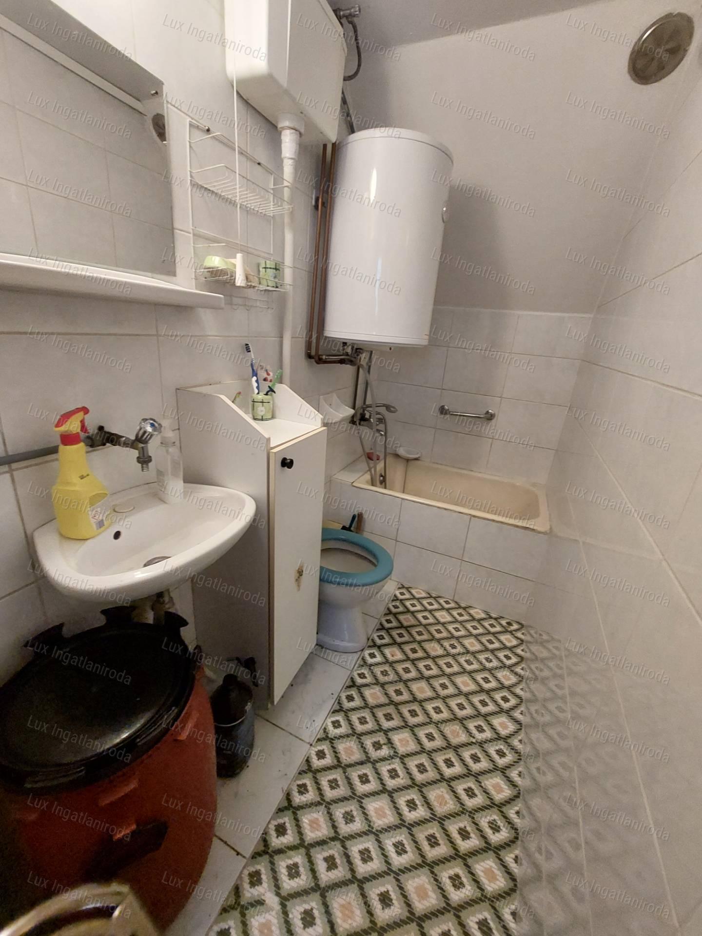 Eladó nyaraló Héregen