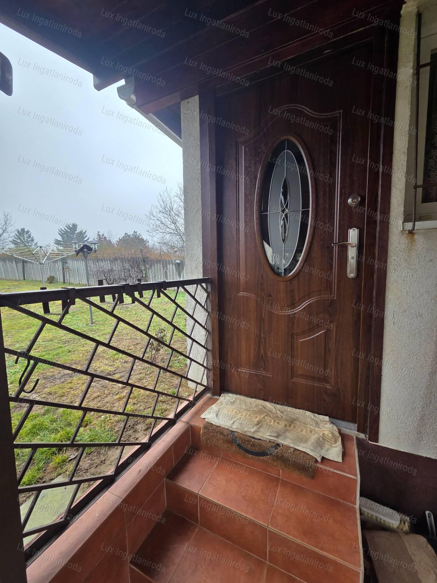 Városközeli nyugalom zöld környezetben!
