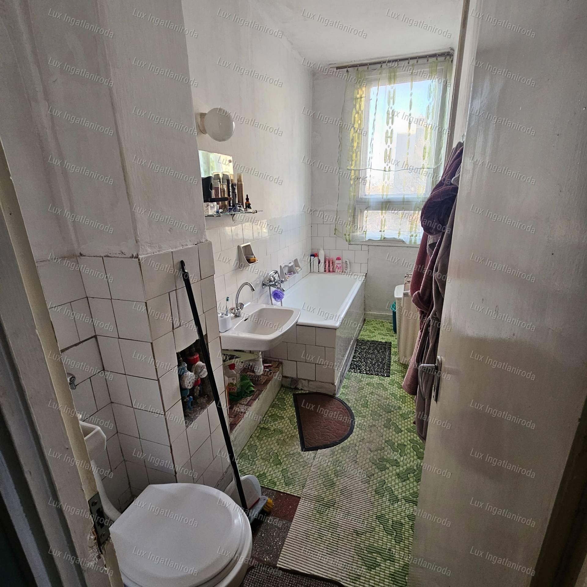 Tervezd meg a saját otthonod Oroszlány szívében!