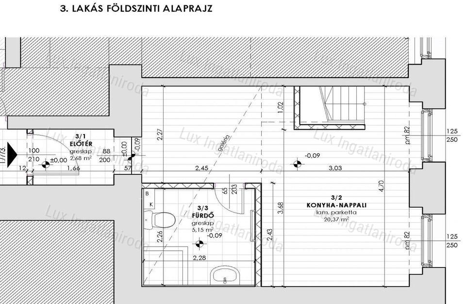 Eladó üzlethelyiség/lakás Tatabánya Gál ltp.