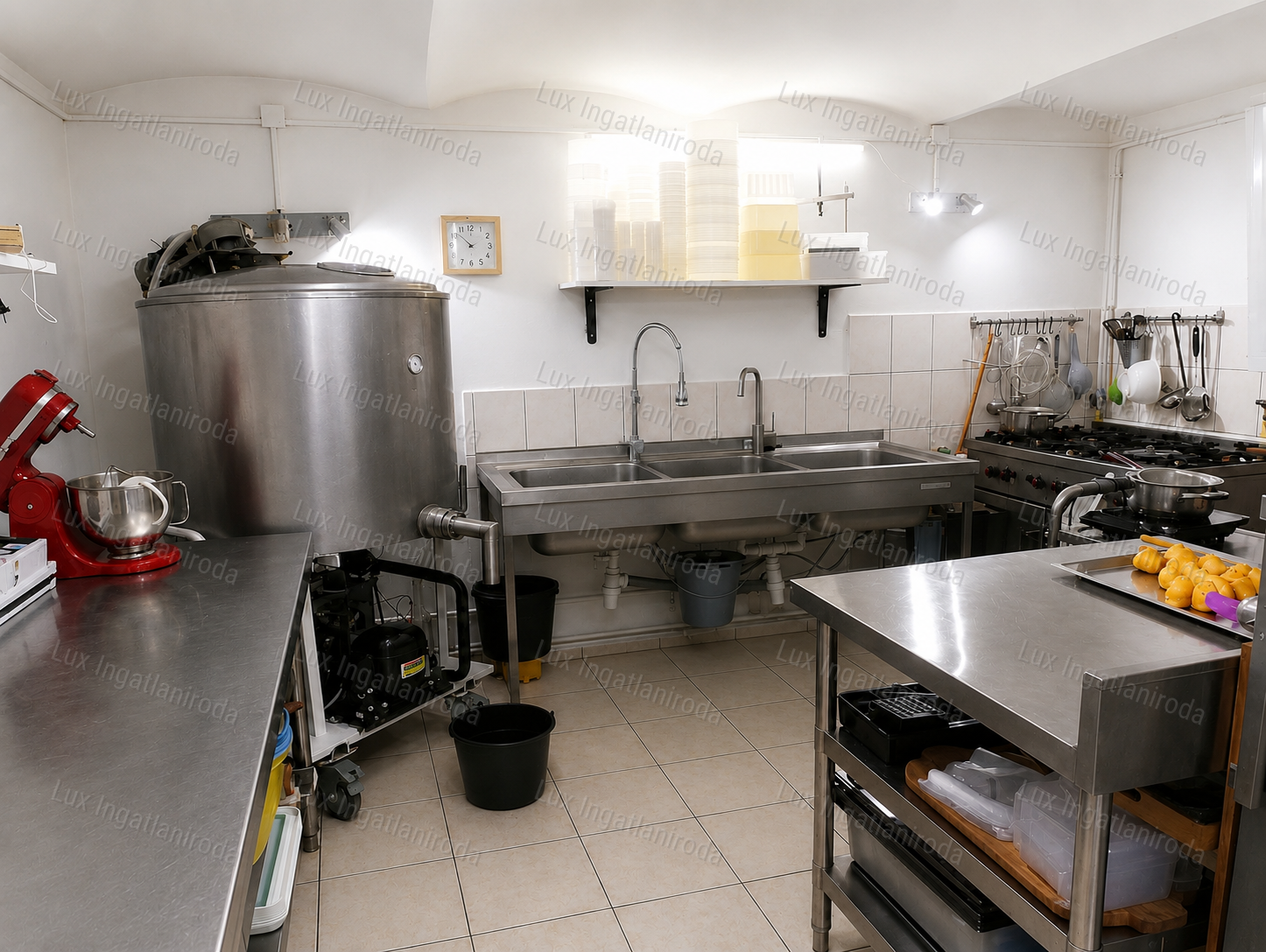 Falusi nyugalom és gazdálkodási lehetőség egy helyen