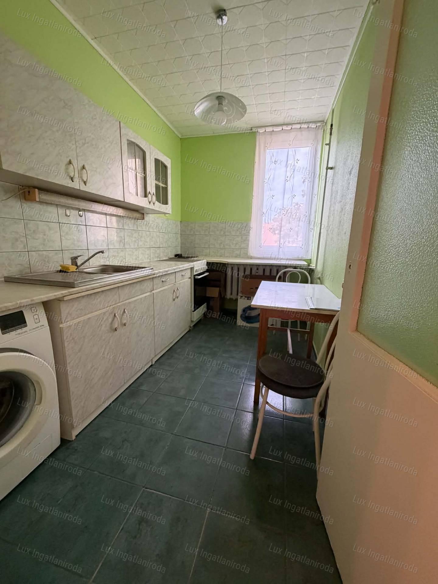 Megérkezni, beköltözni, otthon lenni Tatabányán 57 m2-en