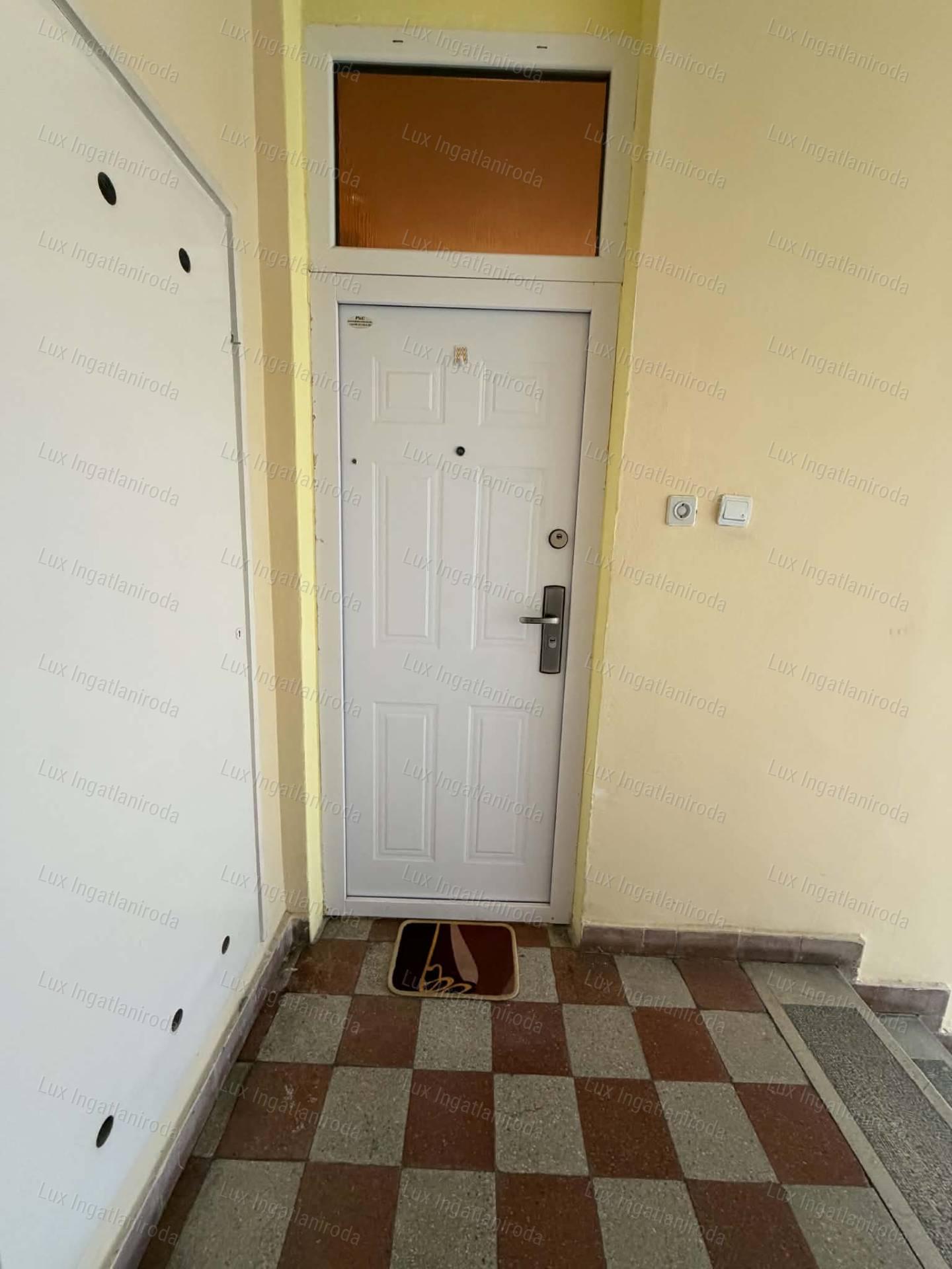 Megérkezni, beköltözni, otthon lenni Tatabányán 57 m2-en