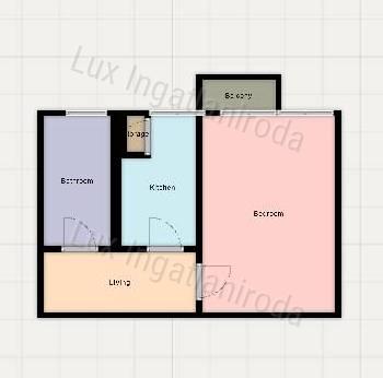 Oroszlány Dózsa Gy utcában első emeleti erkélyes lakás