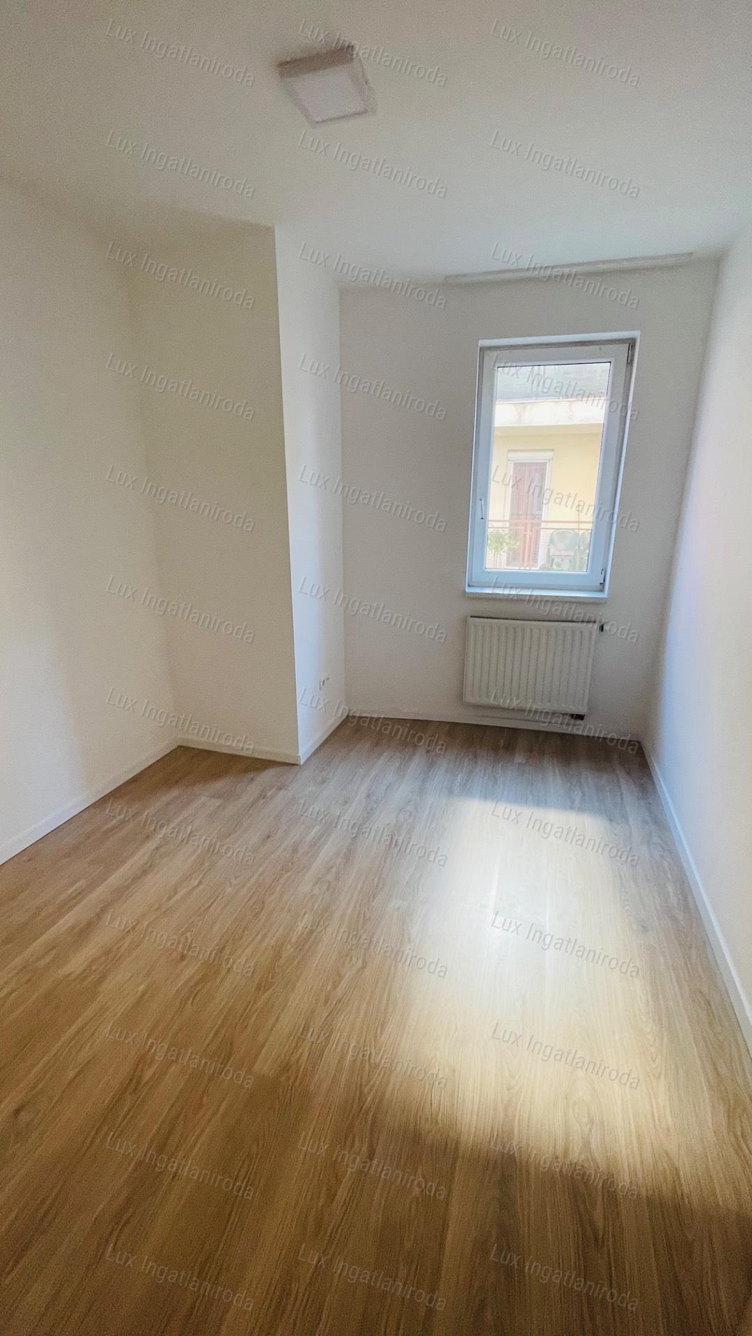 Kiadó háromszobás földszinti lakás Komáromban, terasszal!