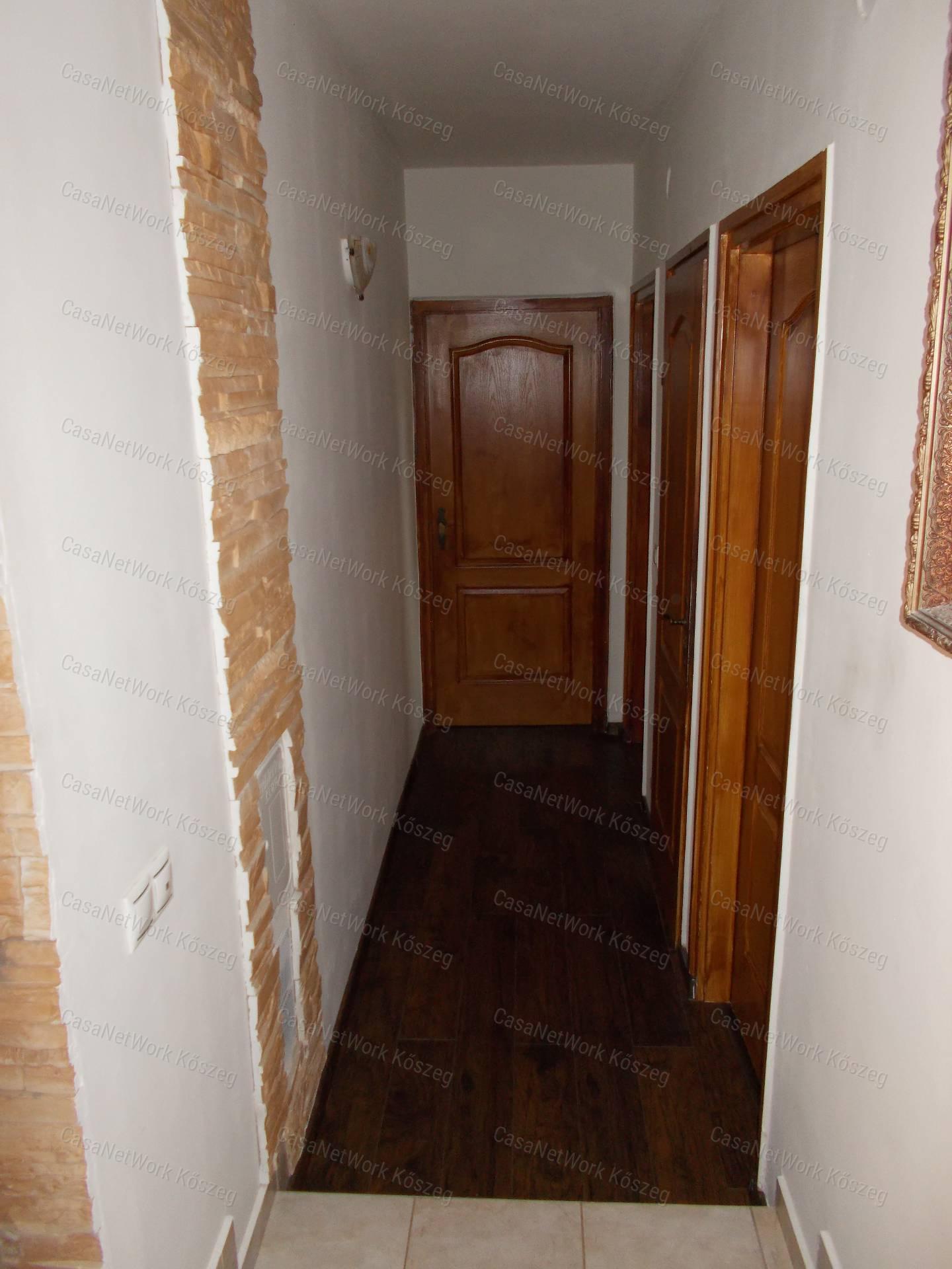 Eladó családi ház Szombathely. Elsődleges fotó (35264387) Eladó családi ház Szombathely. Elsődleges fotó (35264387)
