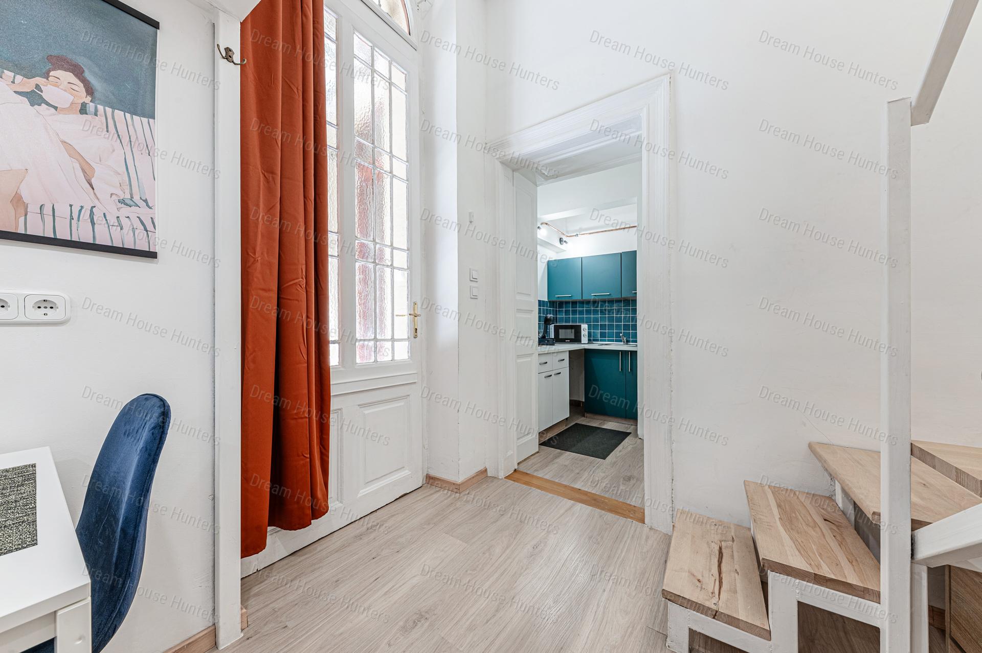 ELADÓ MINI HOSTEL AZ ABSZOLÚT BELVÁROSBAN - BUDAPEST VII.