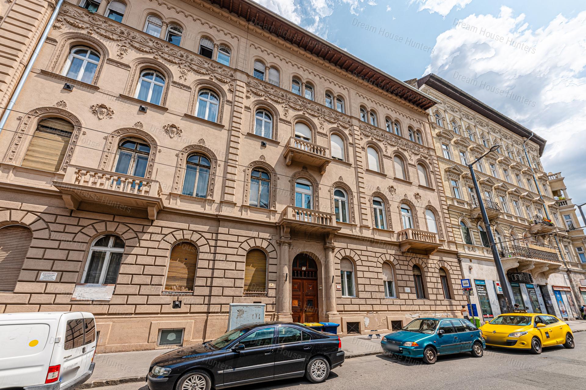 ELADÓ MINI HOSTEL AZ ABSZOLÚT BELVÁROSBAN - BUDAPEST VII.