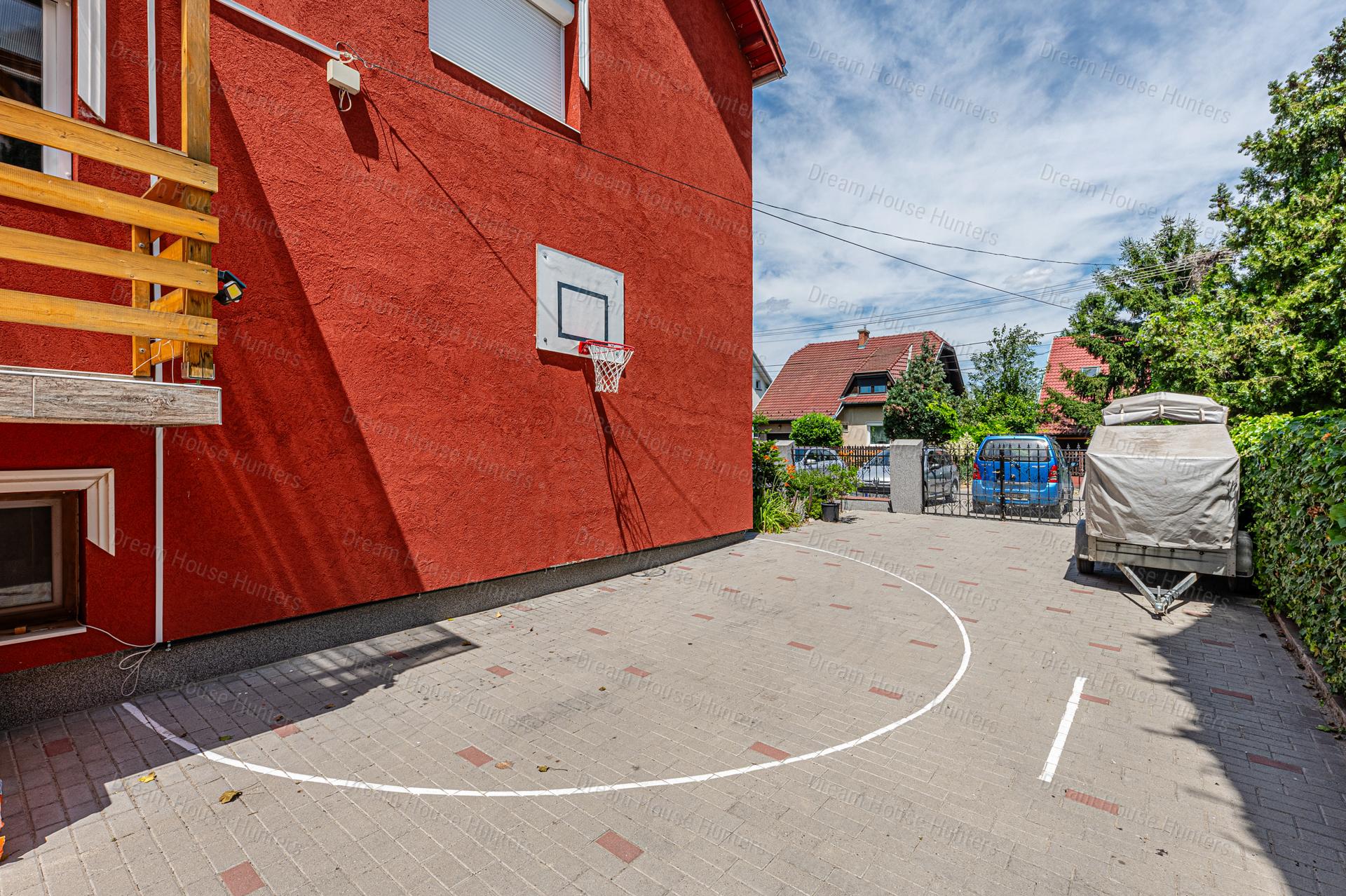 Prémium Klinika VAGY Családi Éden – Sport, Zene, boldogság szigete