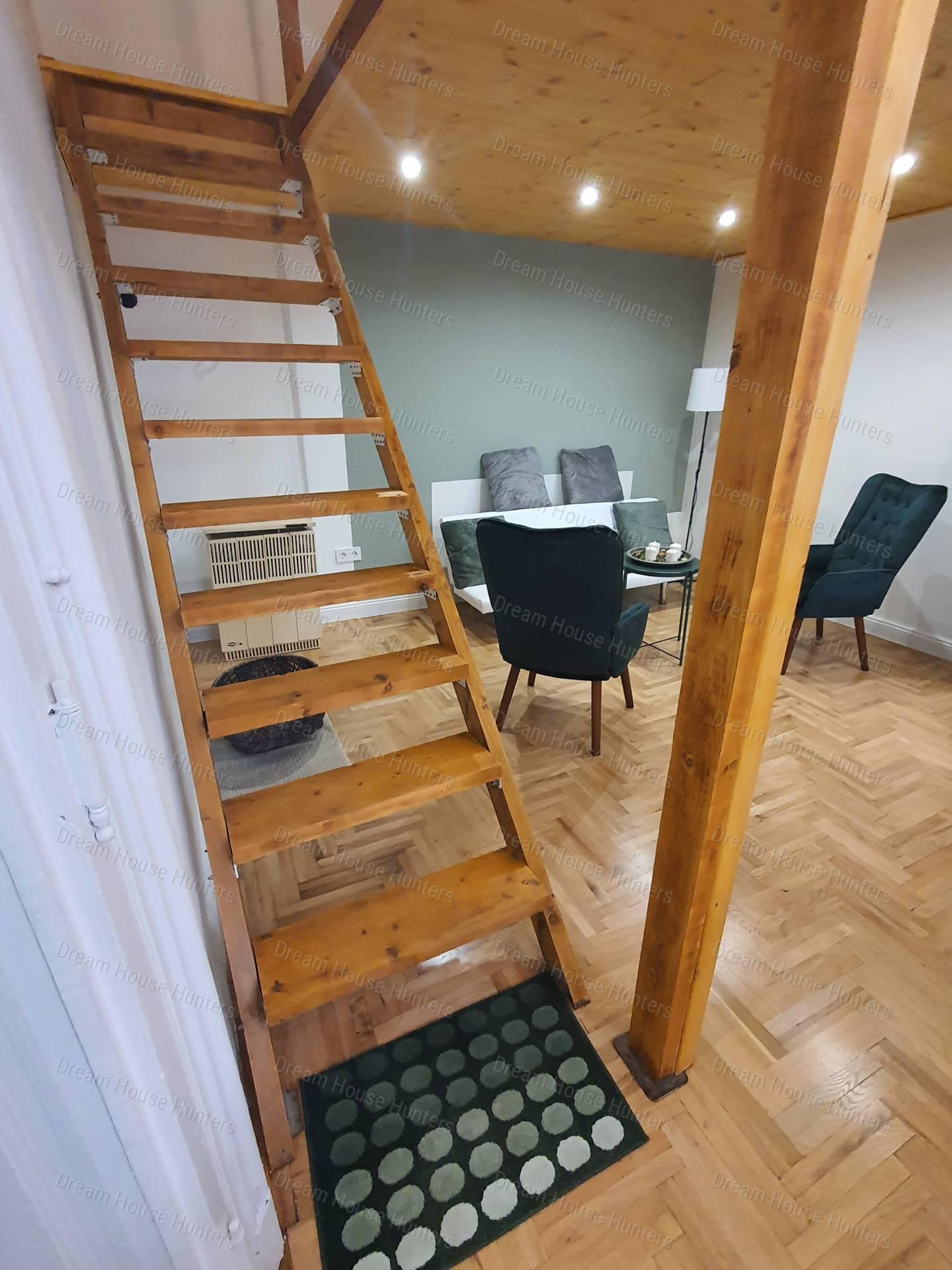 Eladó felújított egyszobás lakás, Budapest szívében!