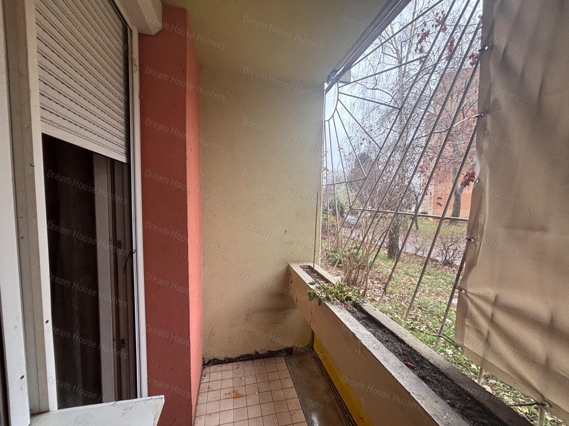 Eladó erkélyes földszinti  lakás – 52 m² – Csepel, Erdősor utca
