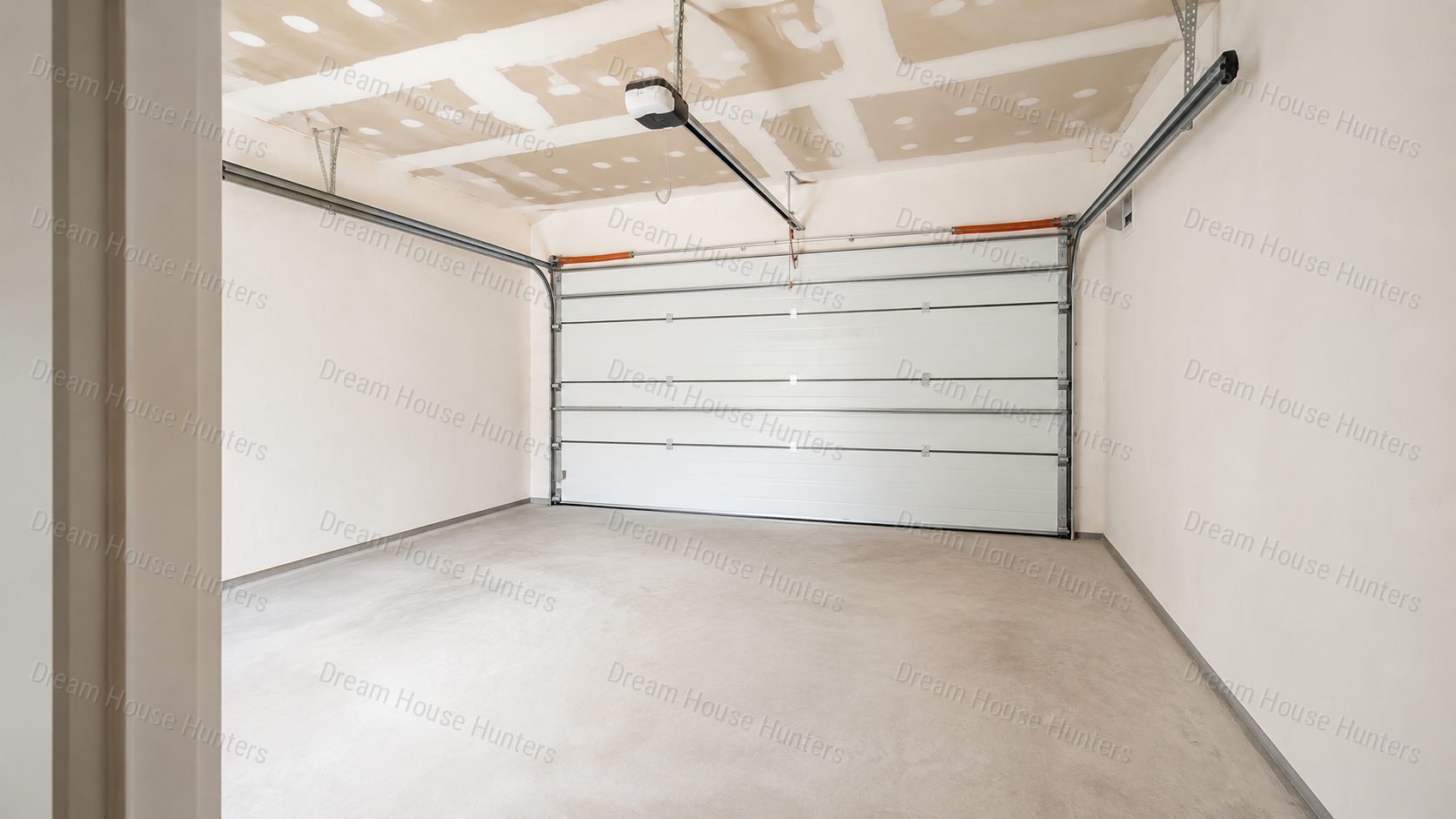 ÚJ ÉPÍTÉSŰ, MODERN IKERHÁZFÉL ELADÓ ÉRD PARKVÁROSBAN!