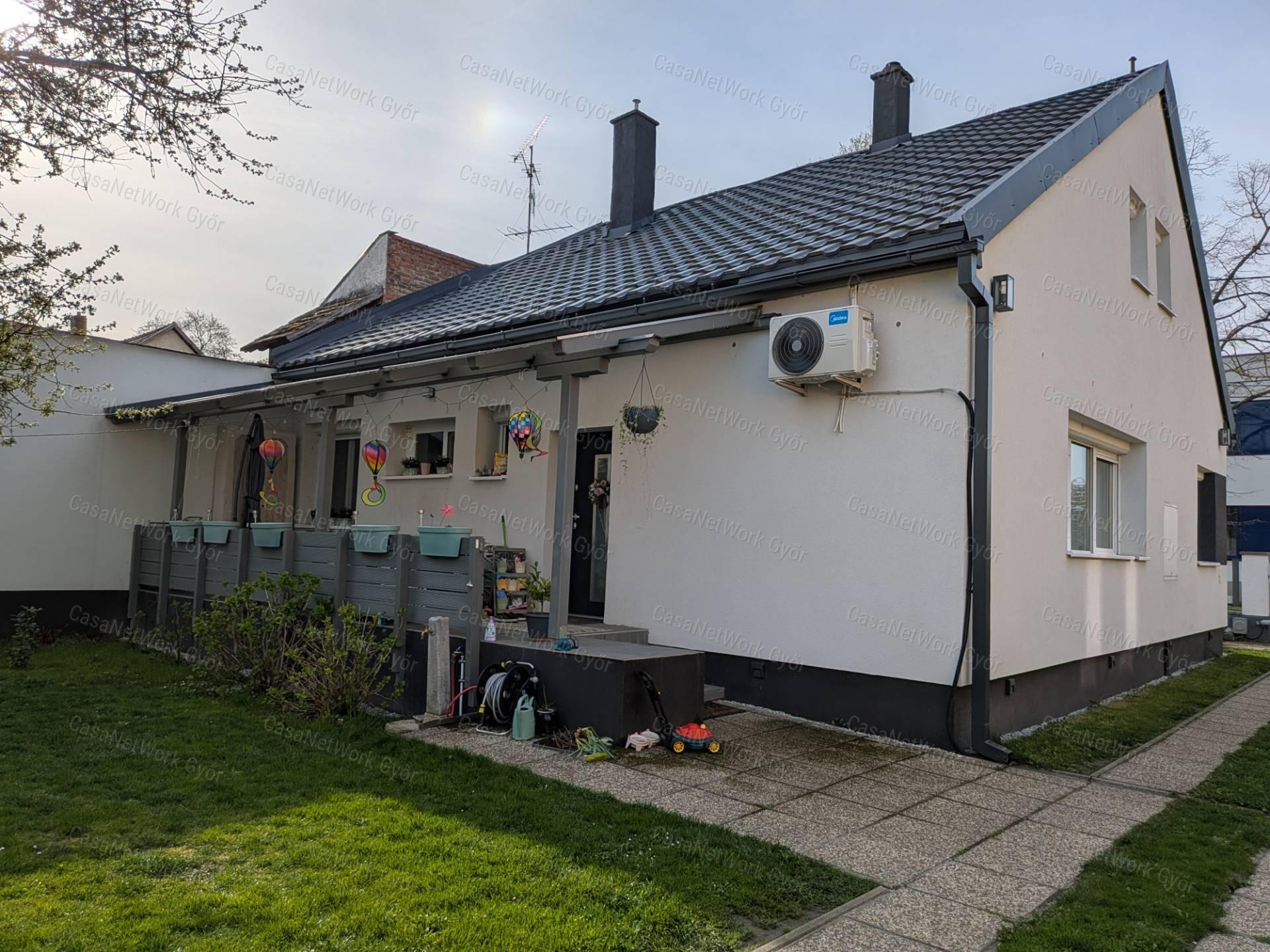 Modern, energiatakarékos családi otthon Győr-Sziget egyik legkedveltebb részén – vízpart és egyetem közelében!