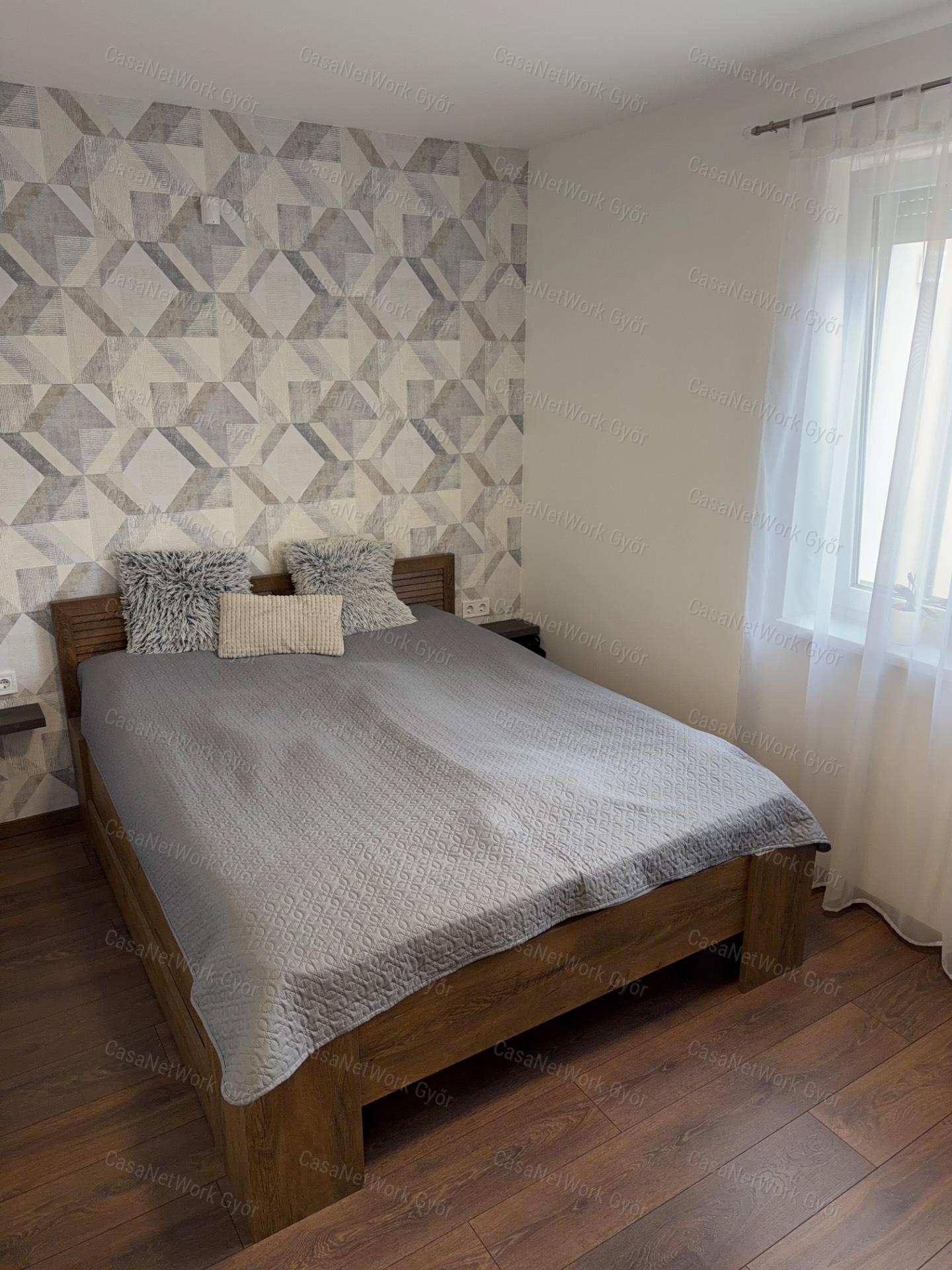 Kertkapcsolatos, kéthálós lakás 18 m²-es terasszal és saját garázzsal Lébényben